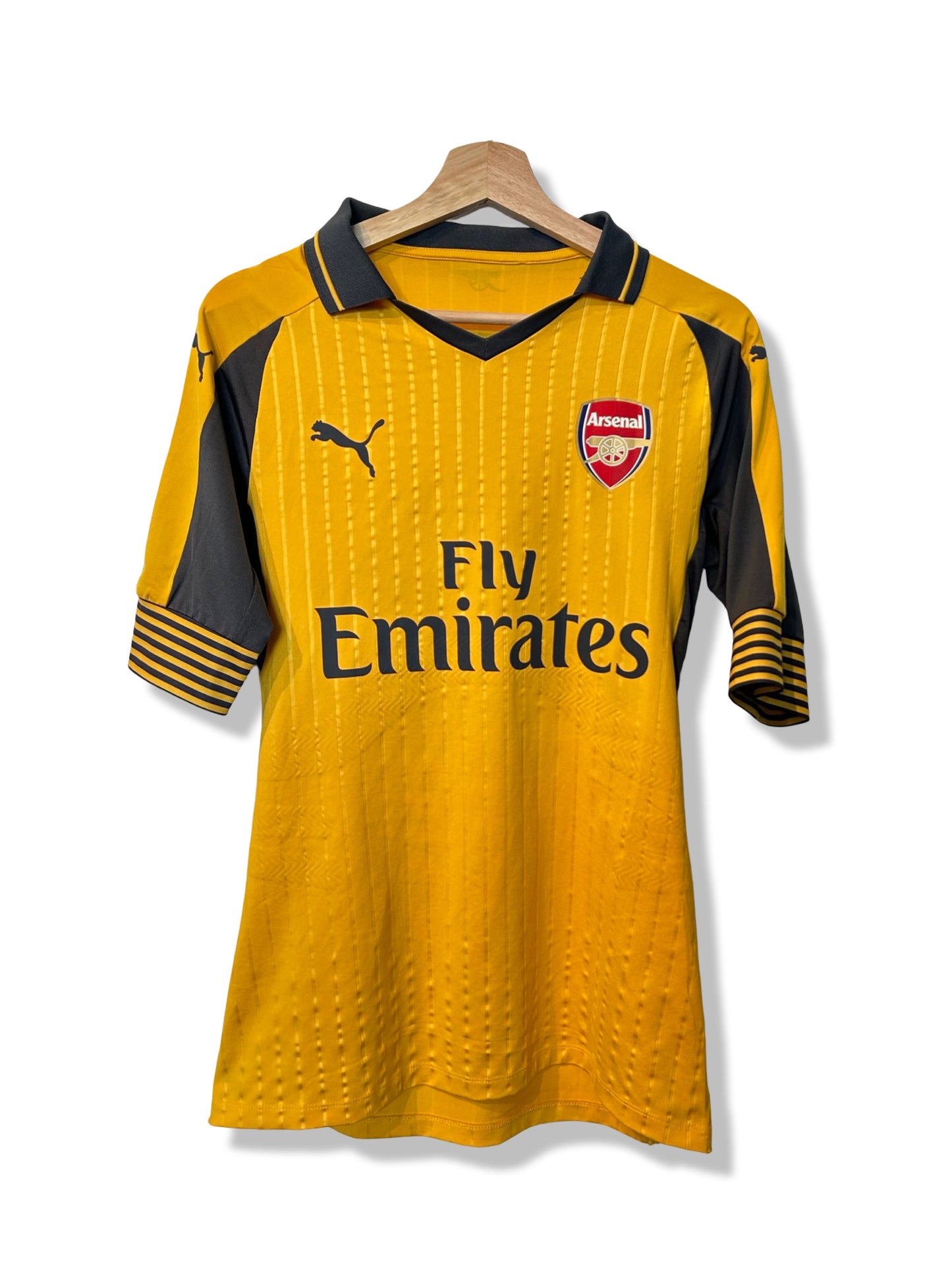 Arsenal 2016-17 Away Shirt - Özil #11 - L