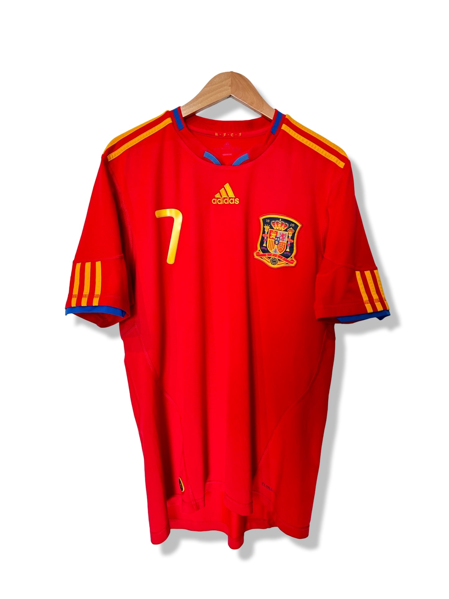 Spain 2009-10 Home Shirt - David Villa #7 - L
