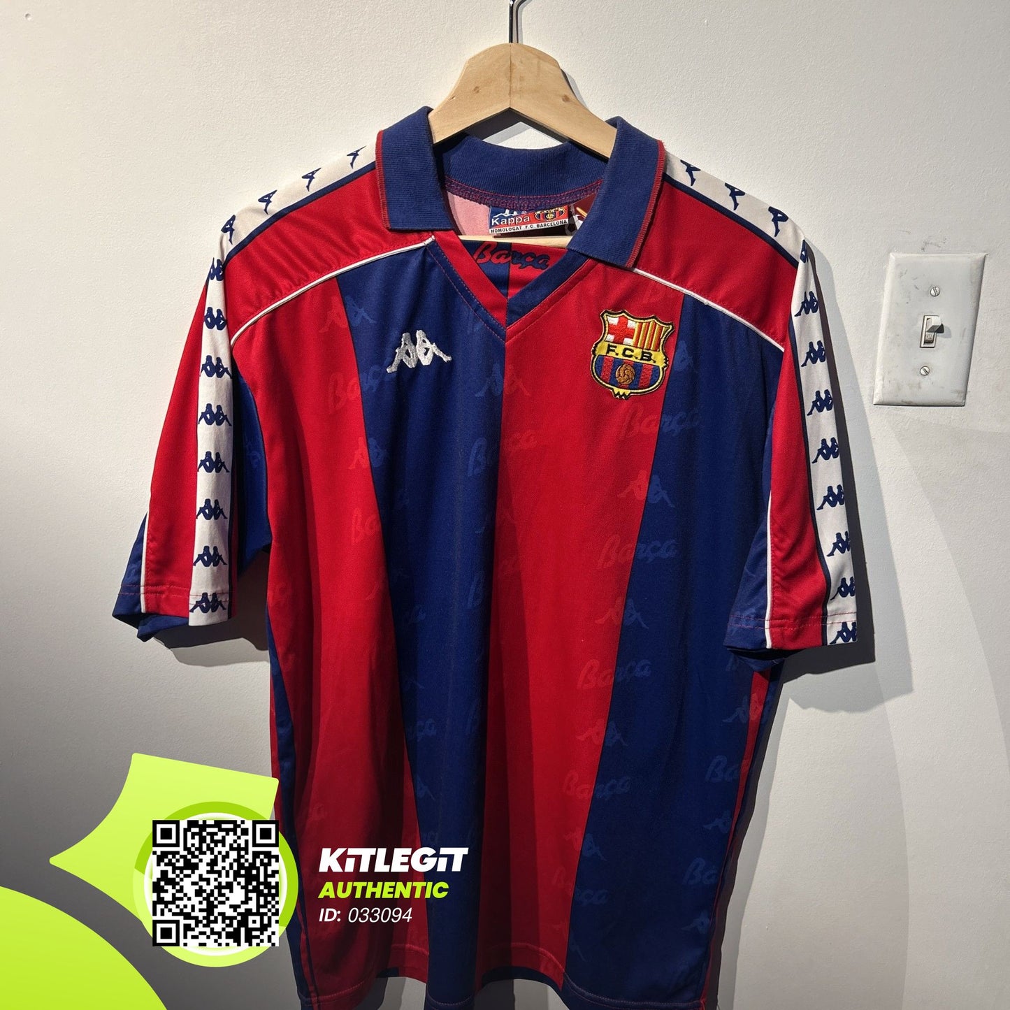 Barcelona 1992-95 Home Shirt - Romario #10 - L