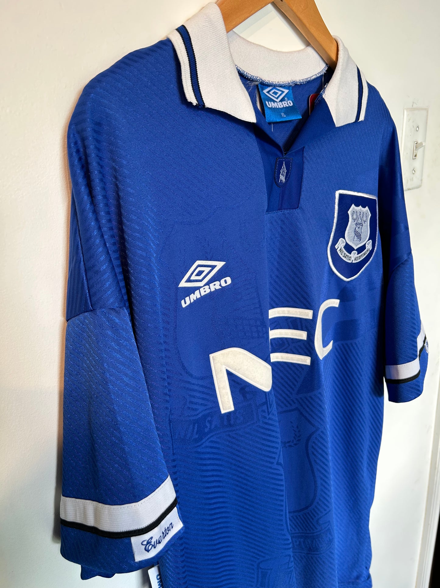 Everton 1993-95 Home Shirt - Ferguson #9 - XL