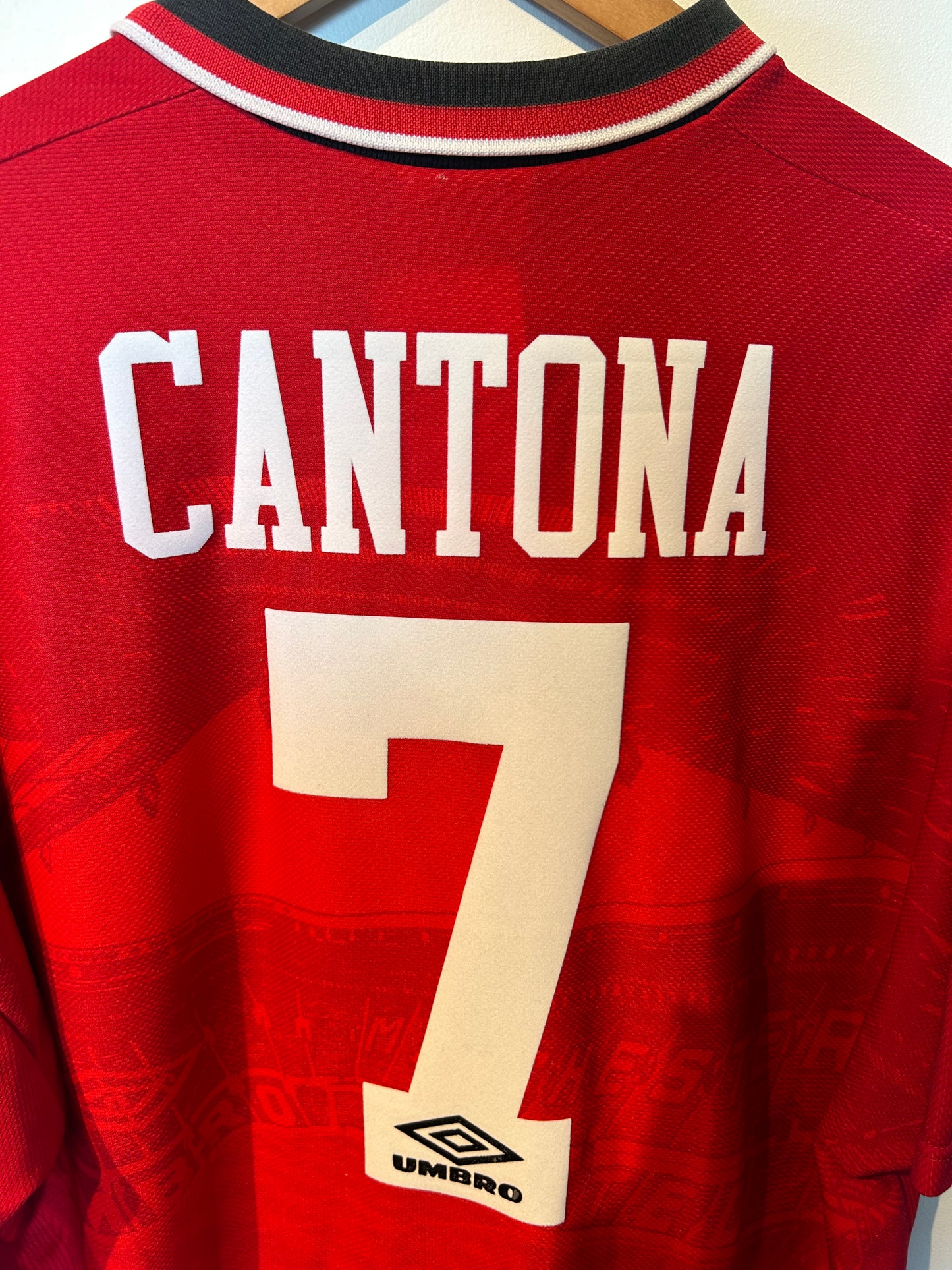 Manchester United 1994-96 Home Shirt - Cantona #7 - XXL