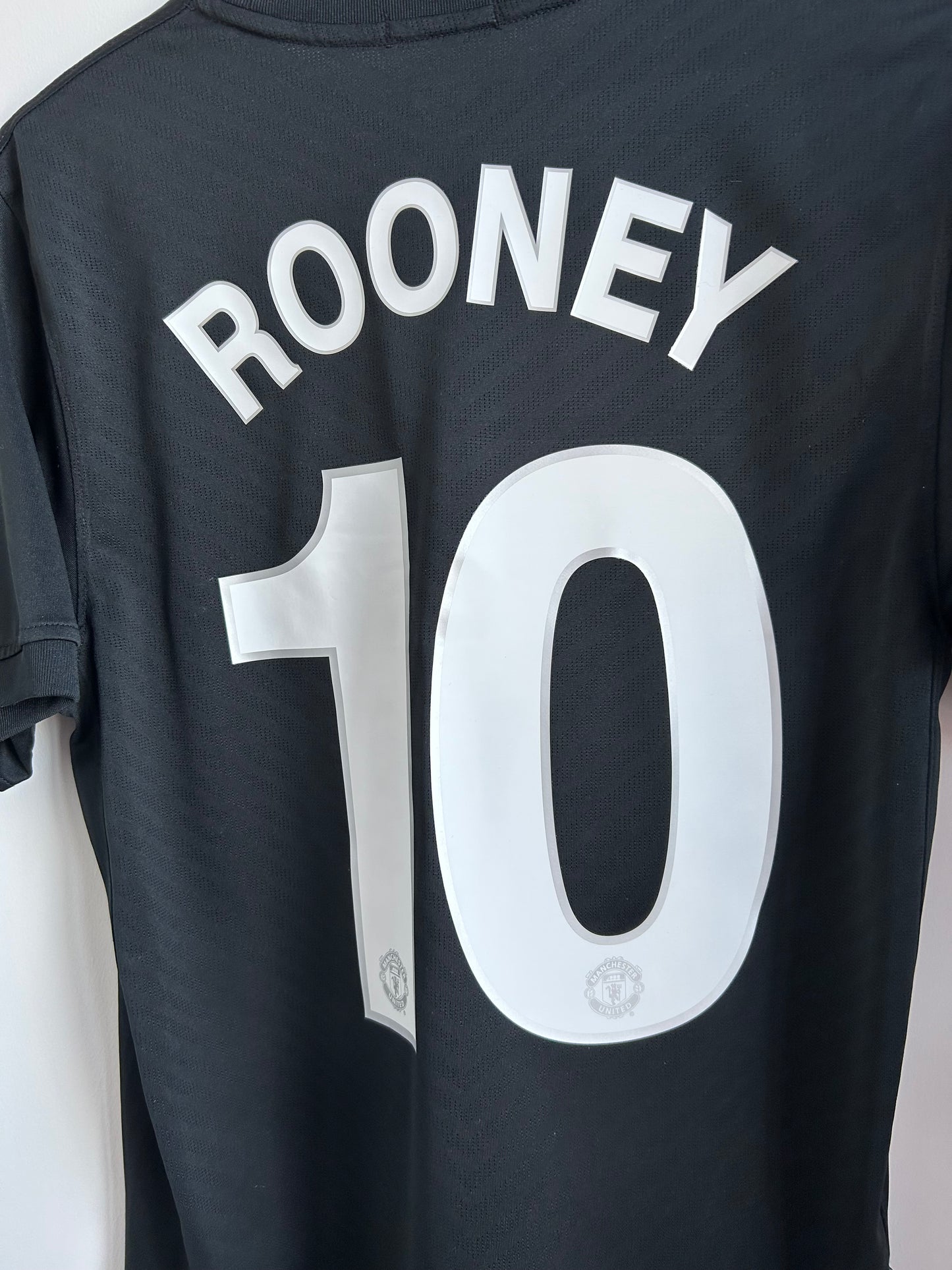 Manchester United 2009-10 Away Shirt - Rooney #10 - S