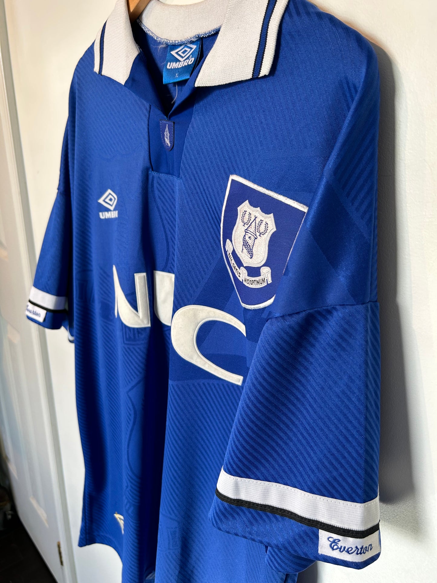 Everton 1993-95 Home Shirt - Ferguson #9 - XL