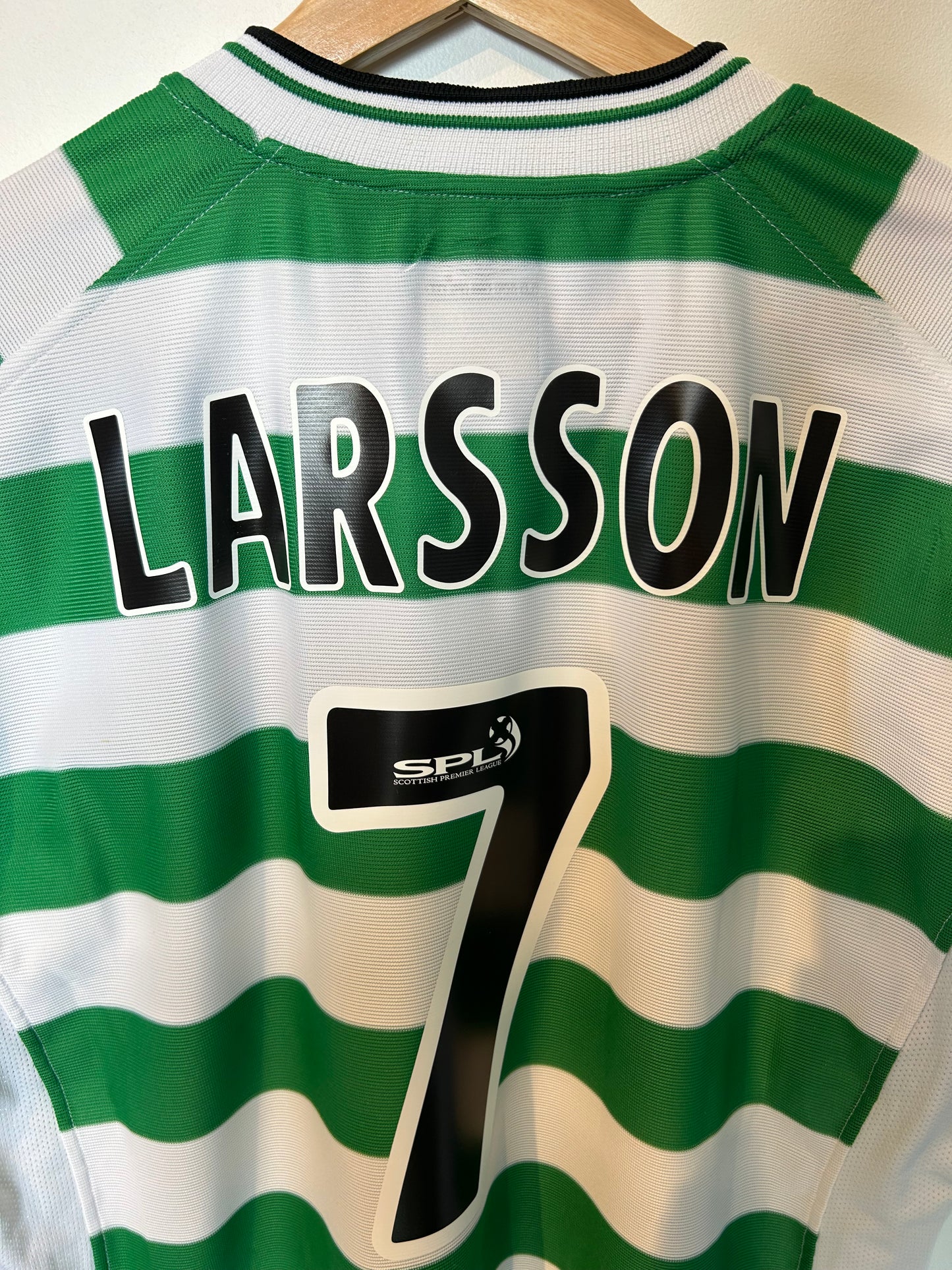 Celtic 2001-03 Home Shirt - Larsson #7 - L