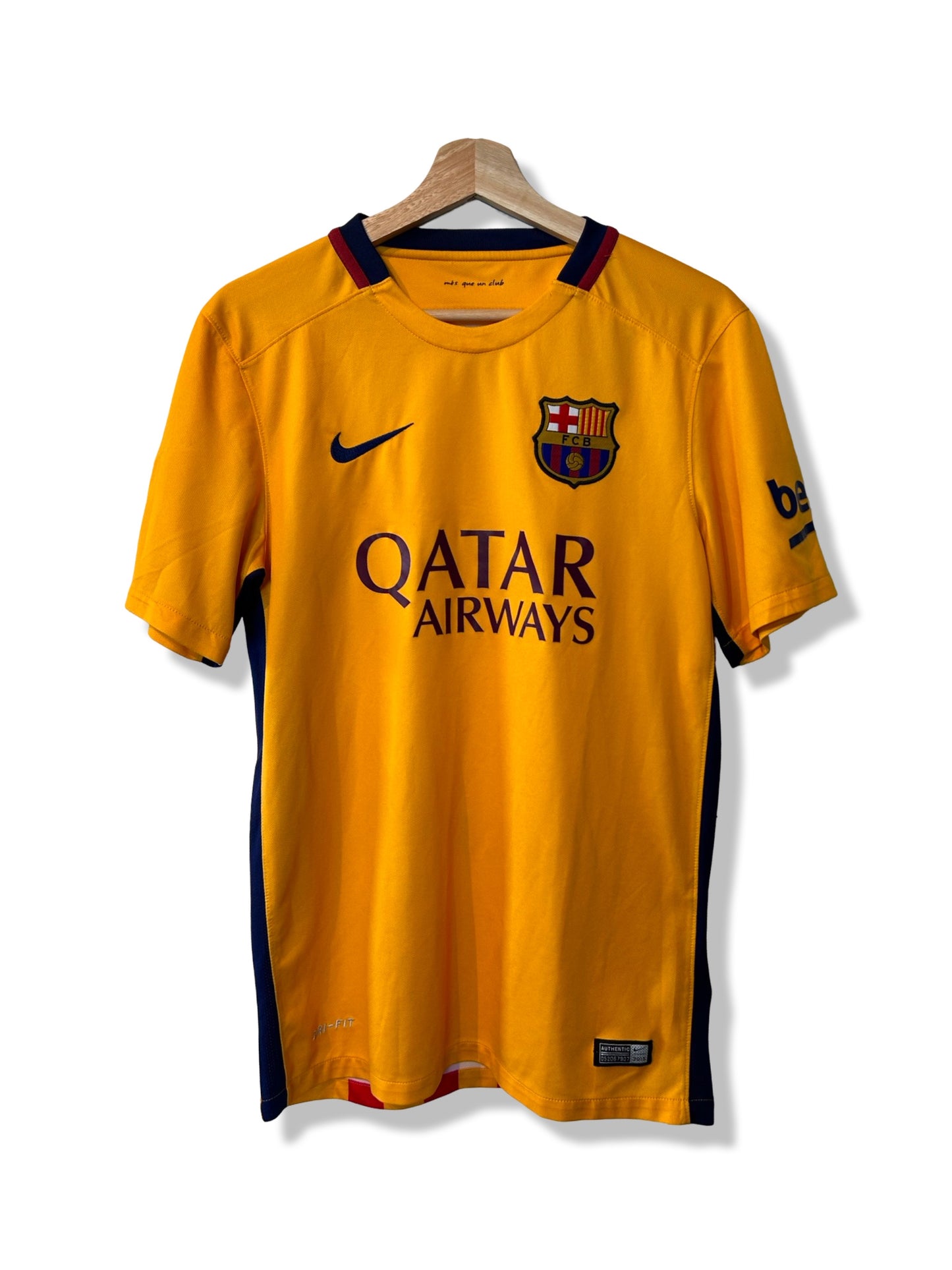 Barcelona 2015-16 Away Shirt - Neymar Jr. #11 - S