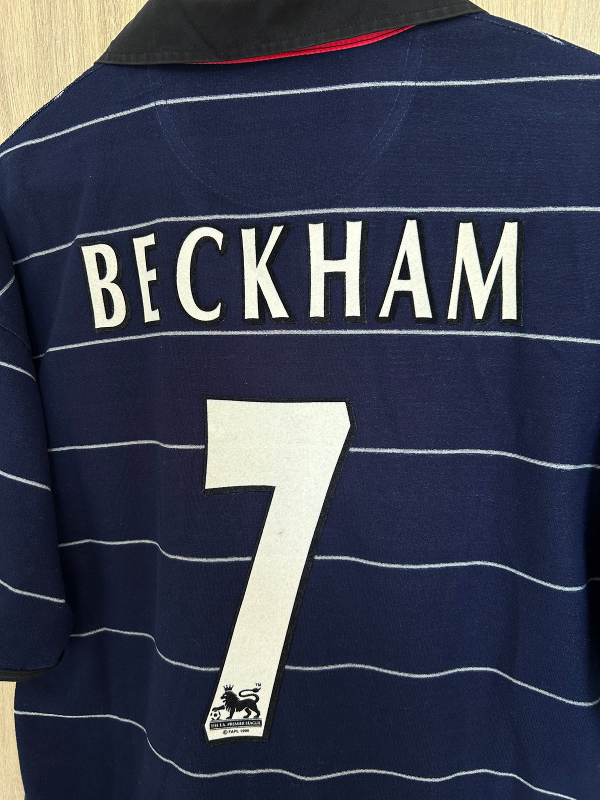 Manchester United 1999-00 Away Shirt - Beckham #7 - L