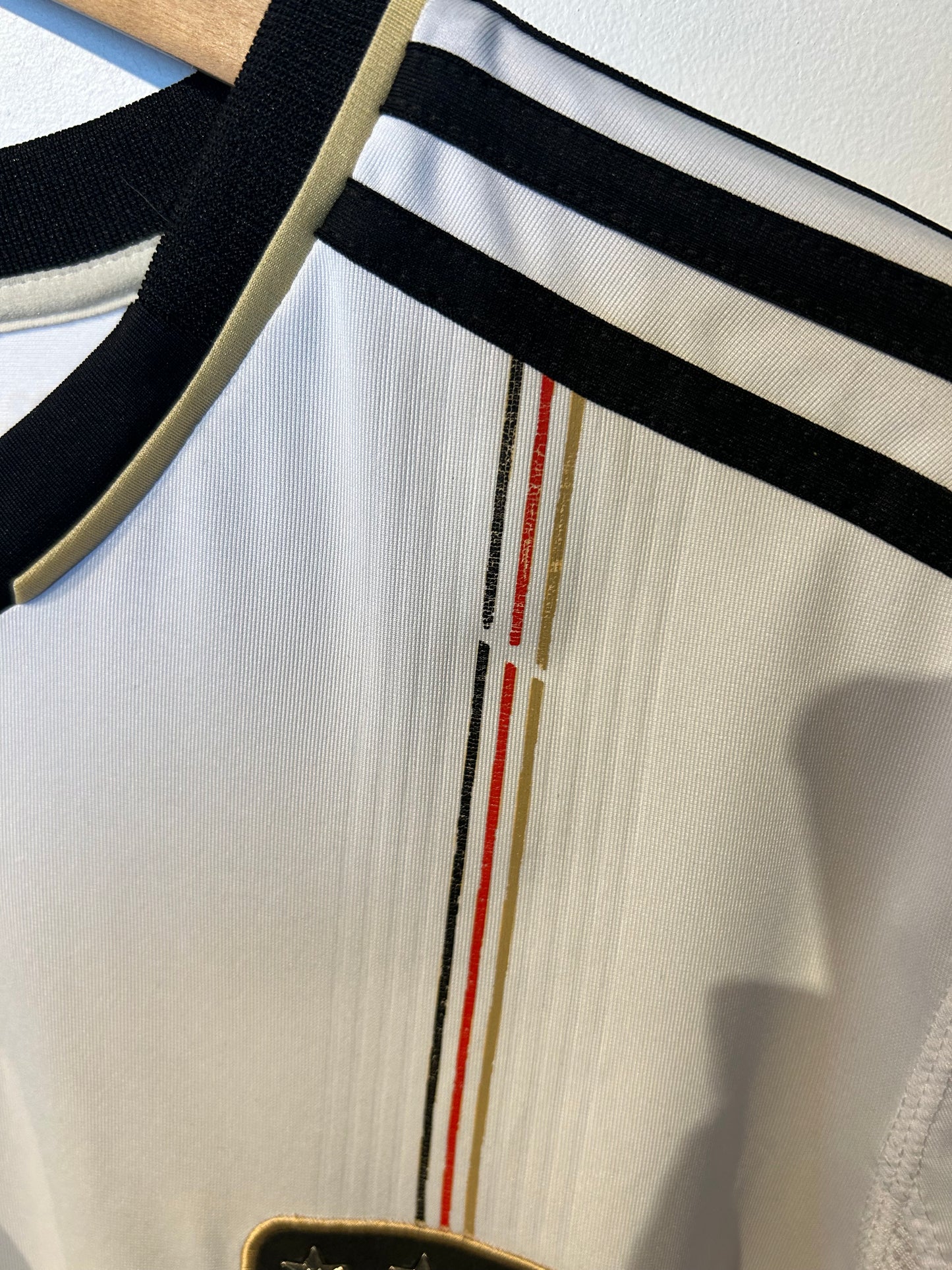 Germany 2010-11 Home Shirt - Podolski #10 - L