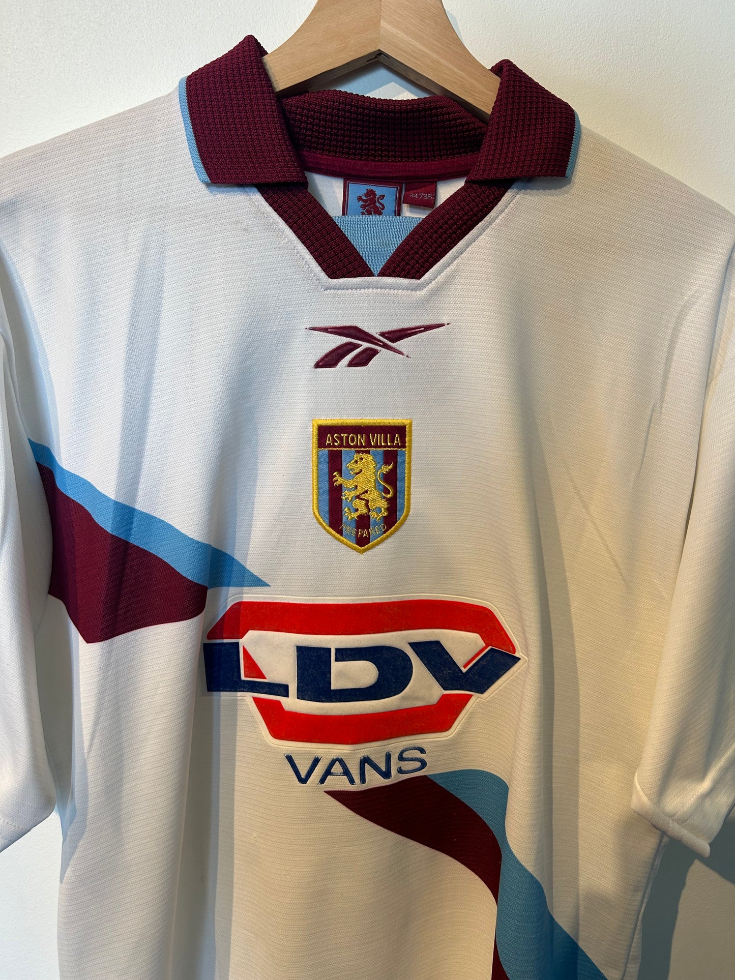 Aston Villa 1999-00 Away Shirt - Southgate #4 - S