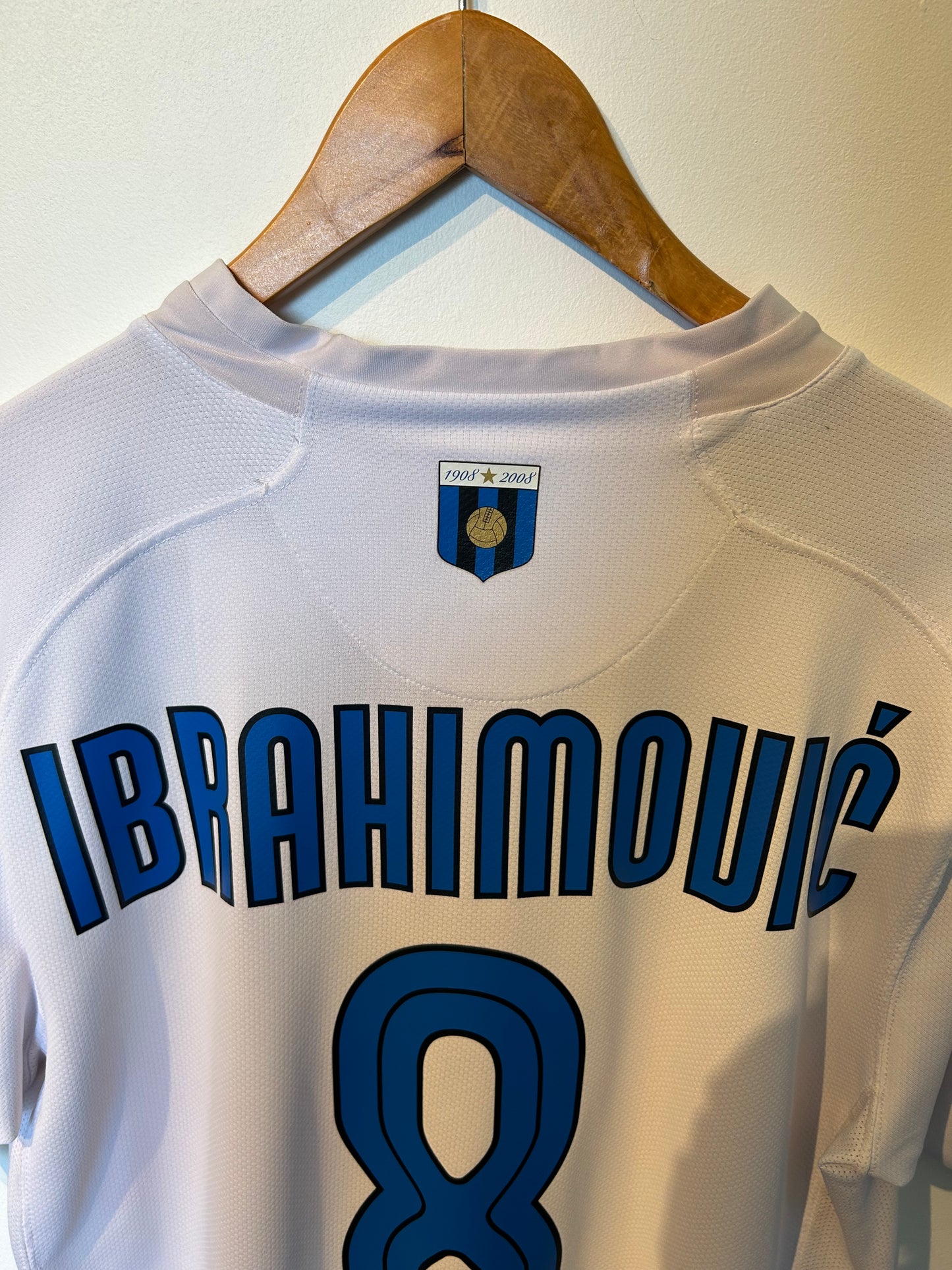 Inter Milan 2007-08 Centenary Away Shirt - Ibrahimovic #8 - M