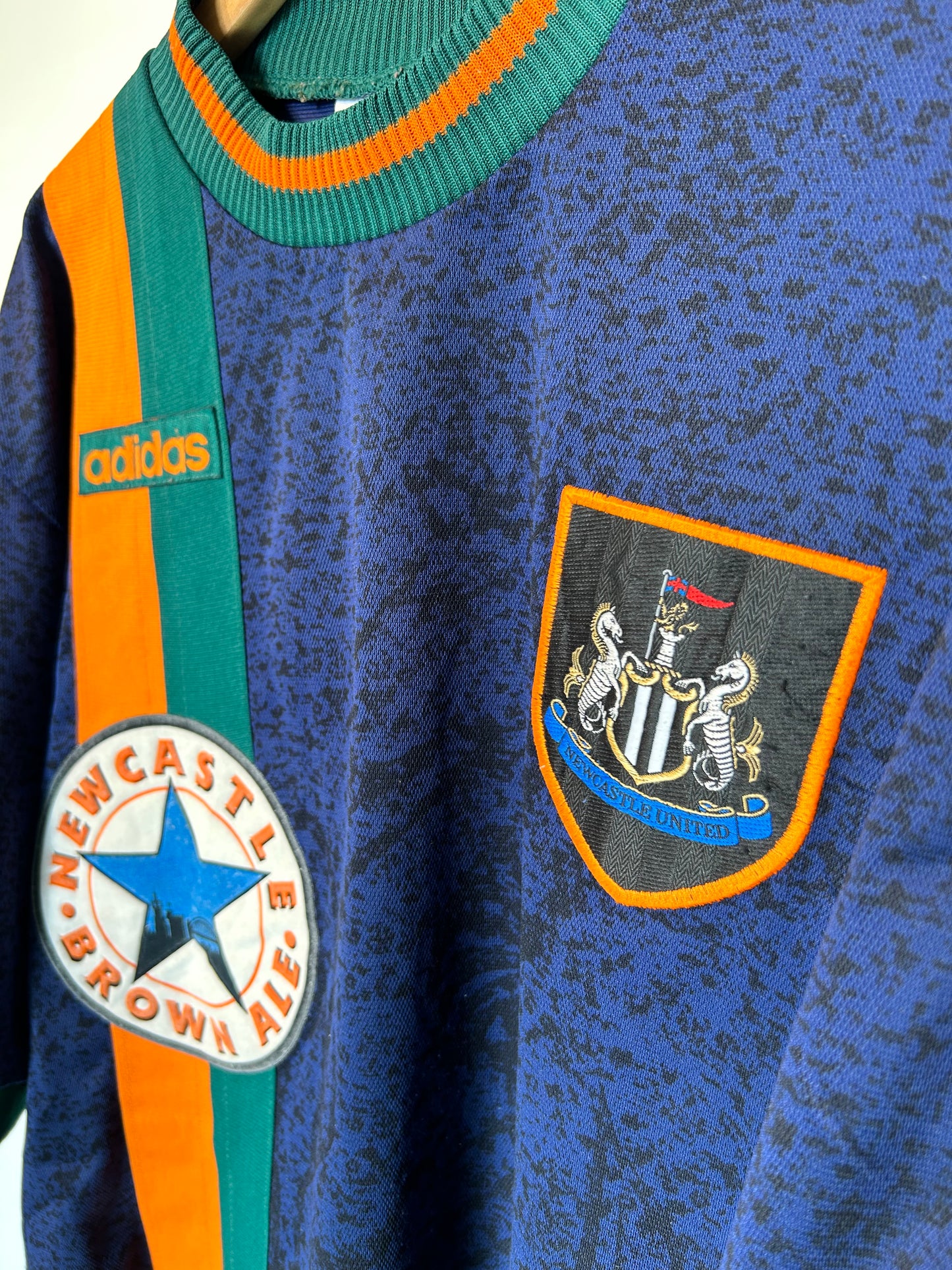 Newcastle 1997-98 Away Shirt - Shearer #9 - XL