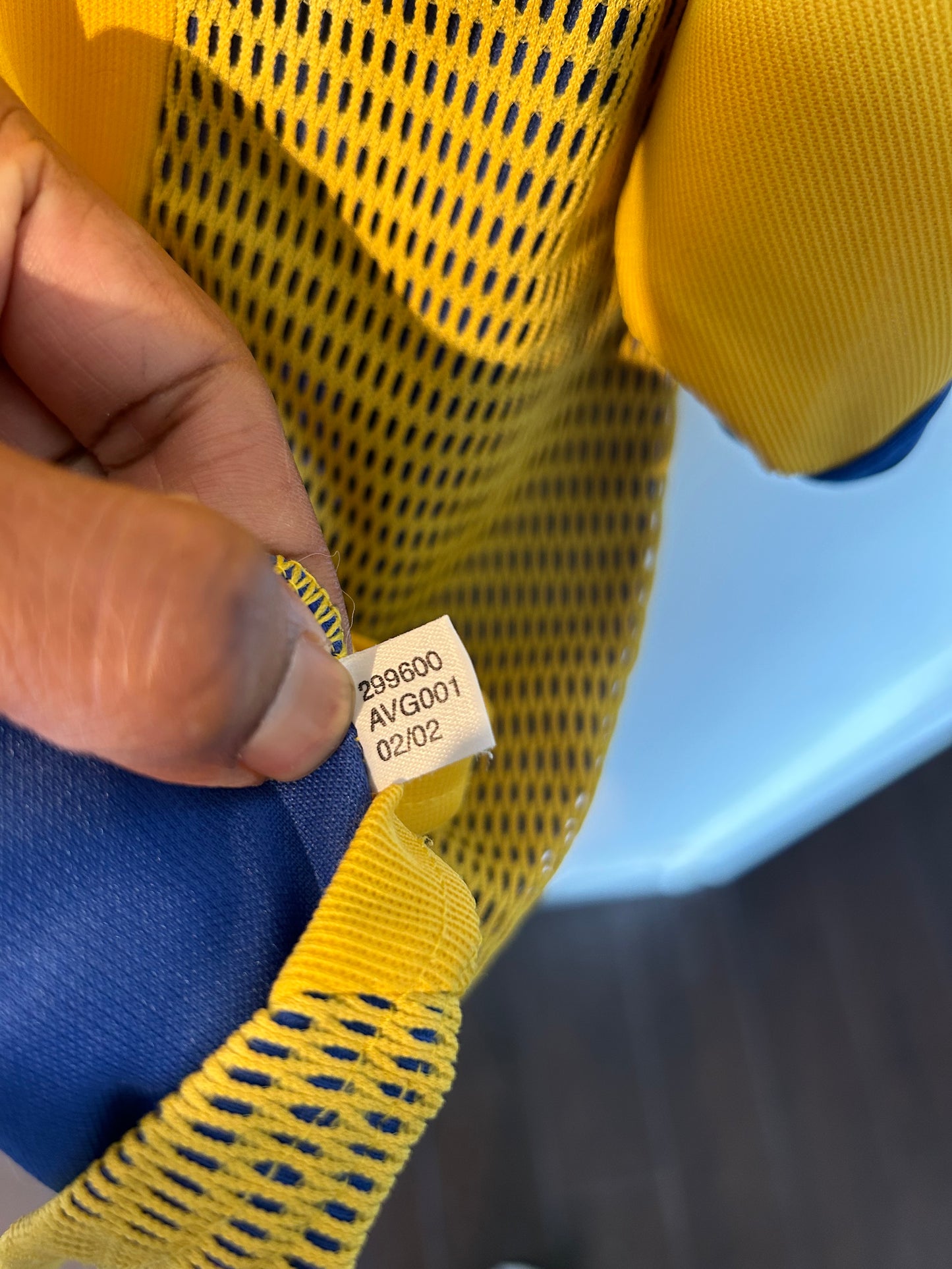 Sweden 2002-03 Home Shirt - Ibrahimović #21 - M