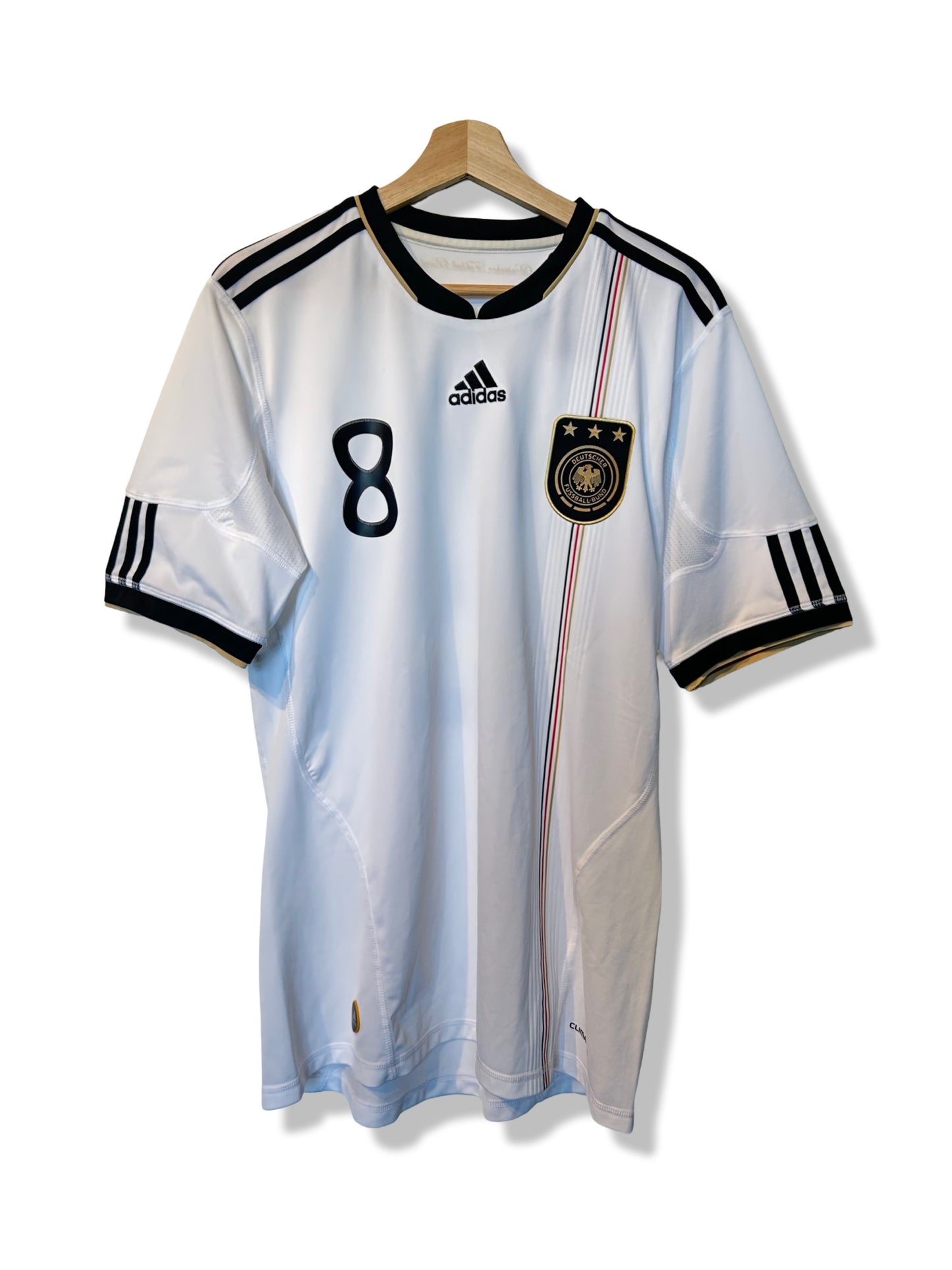 Germany 2010-11 Home Shirt - Özil #8 - M