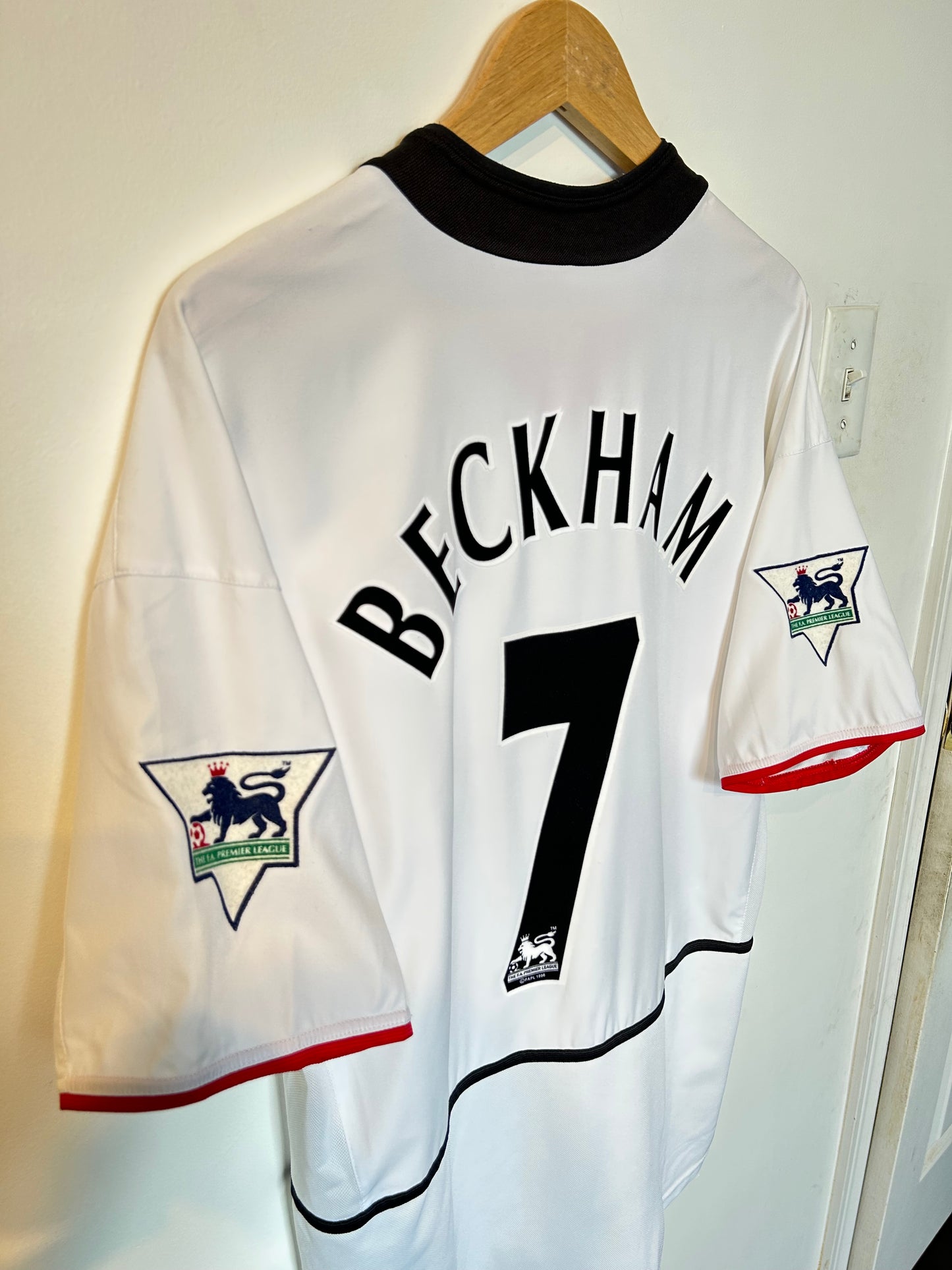 Manchester United 2002-03 Away Shirt - Beckham #7 - L