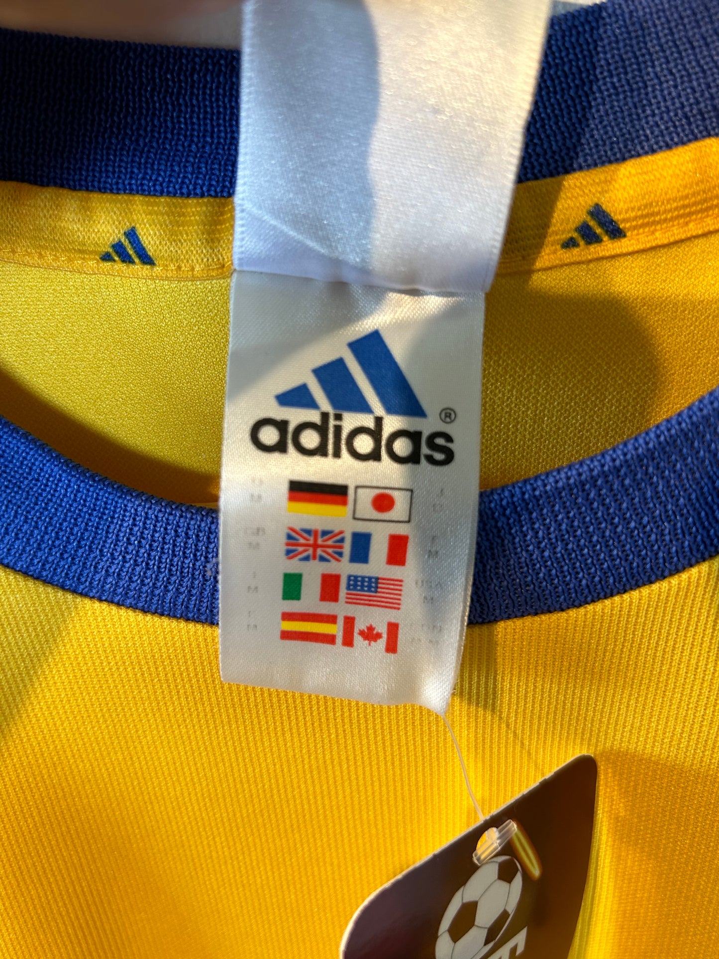 Sweden 2002-03 Home Shirt - Ibrahimović #21 - M