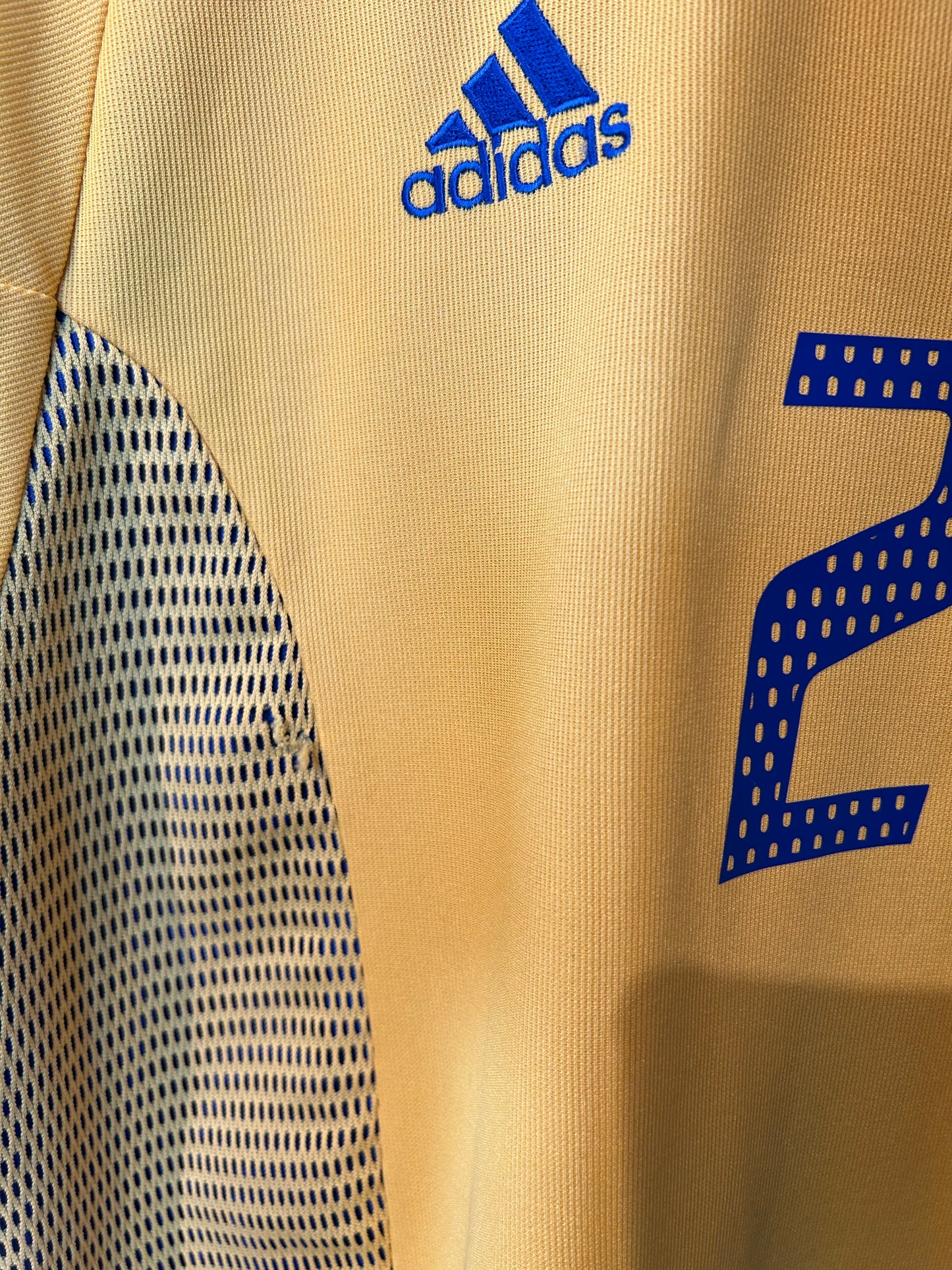 Sweden 2002-03 Home Shirt - Ibrahimović #21 - M