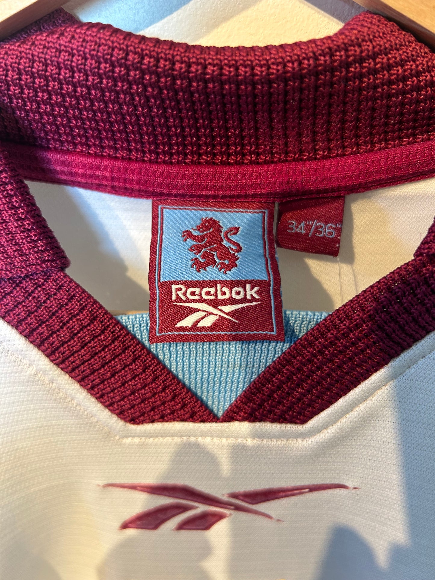 Aston Villa 1999-00 Away Shirt - Southgate #4 - S