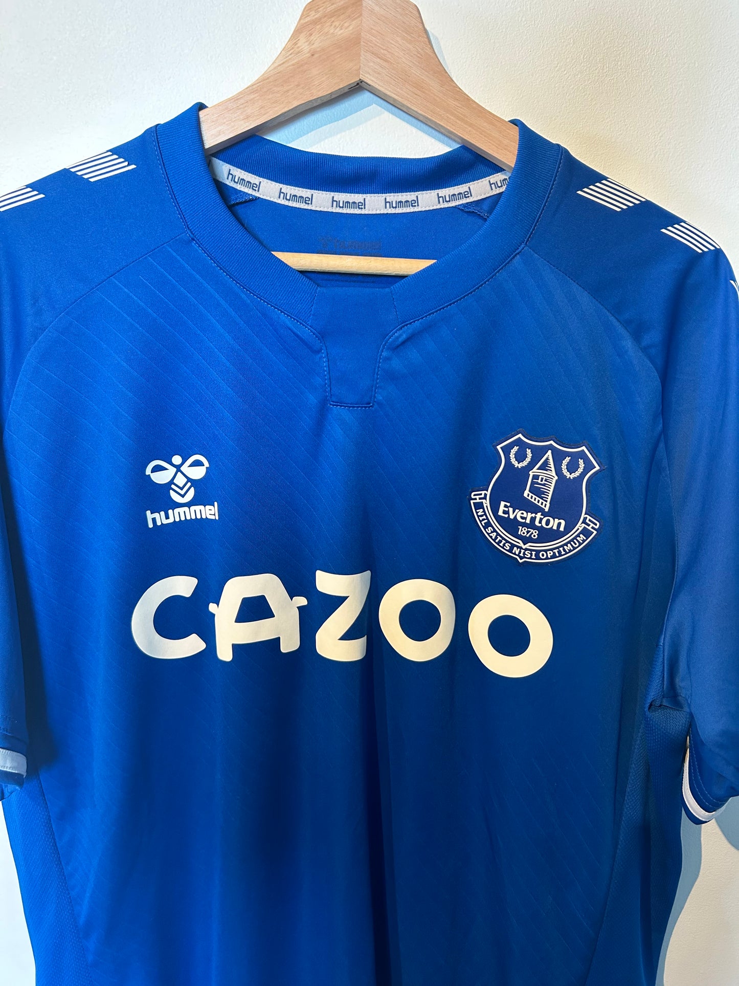 Everton 2020-21 Home Shirt - James #19 - L