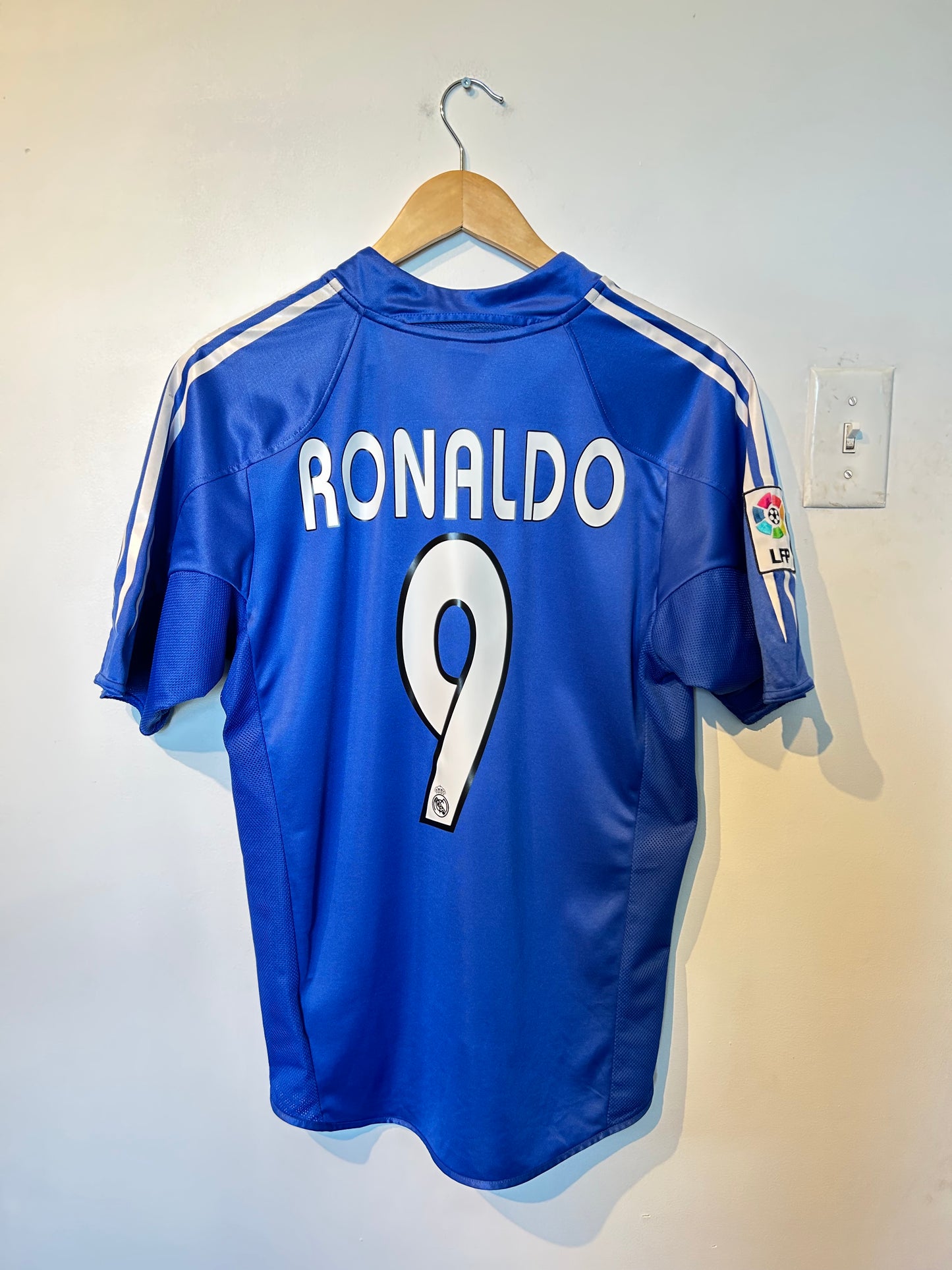Real Madrid 2004-05 Third Shirt - Ronaldo #9 - S