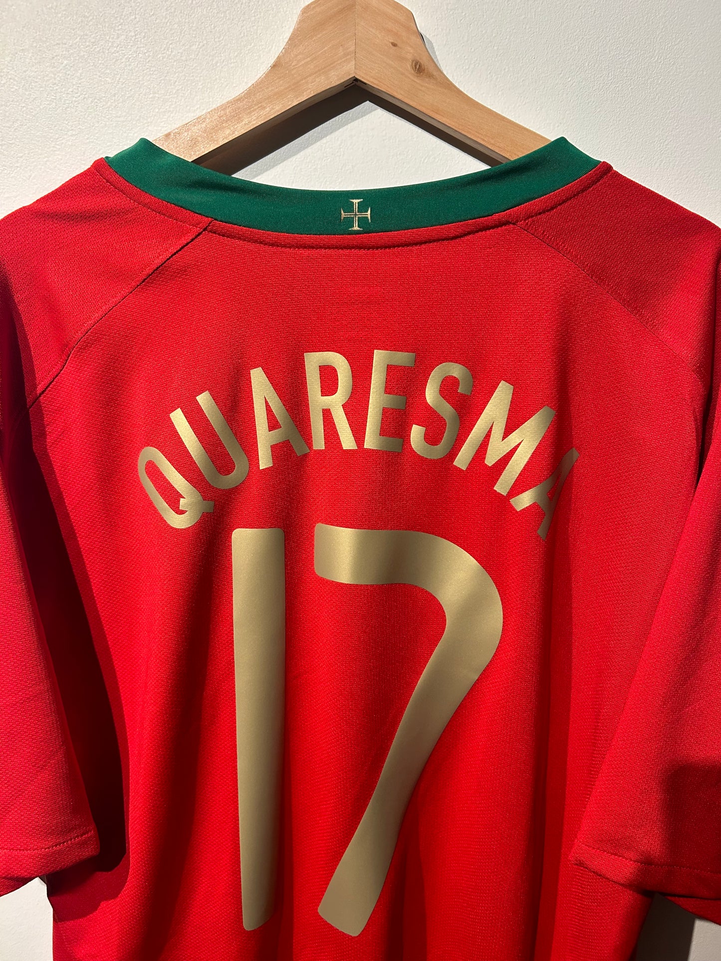 Portugal 2008 Home Shirt - Quaresma #17 - XL