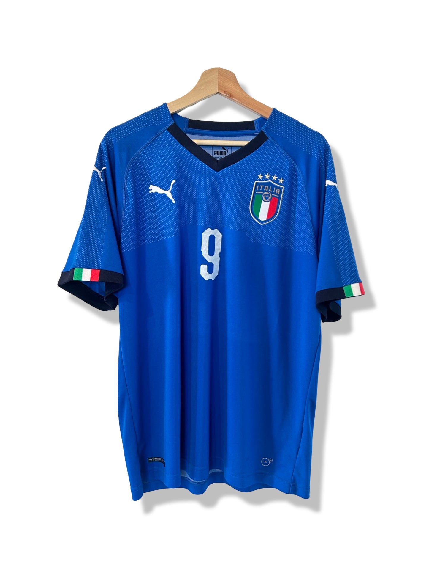 Italy 2018-19 Home Shirt - Balotelli #9 - L