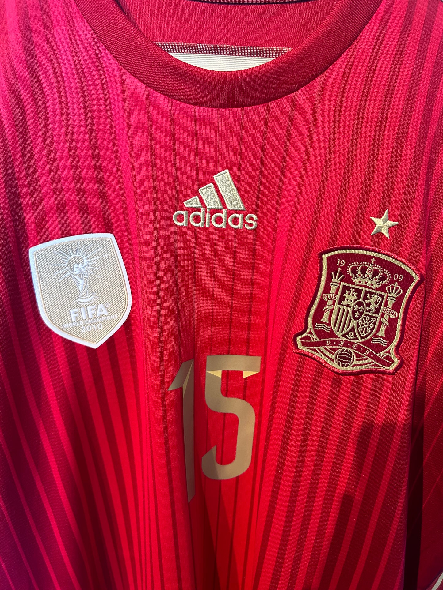 Spain 2013-15 Home Shirt - Ramos #15 - L