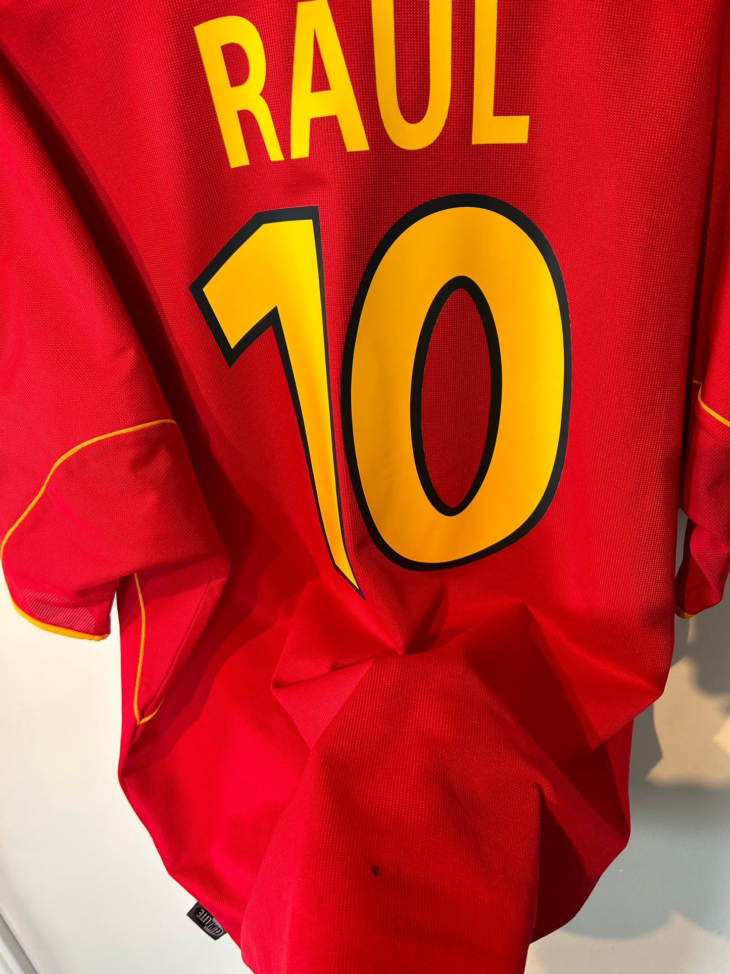 Spain 1999-02 Home Shirt - Raul #10 - XL