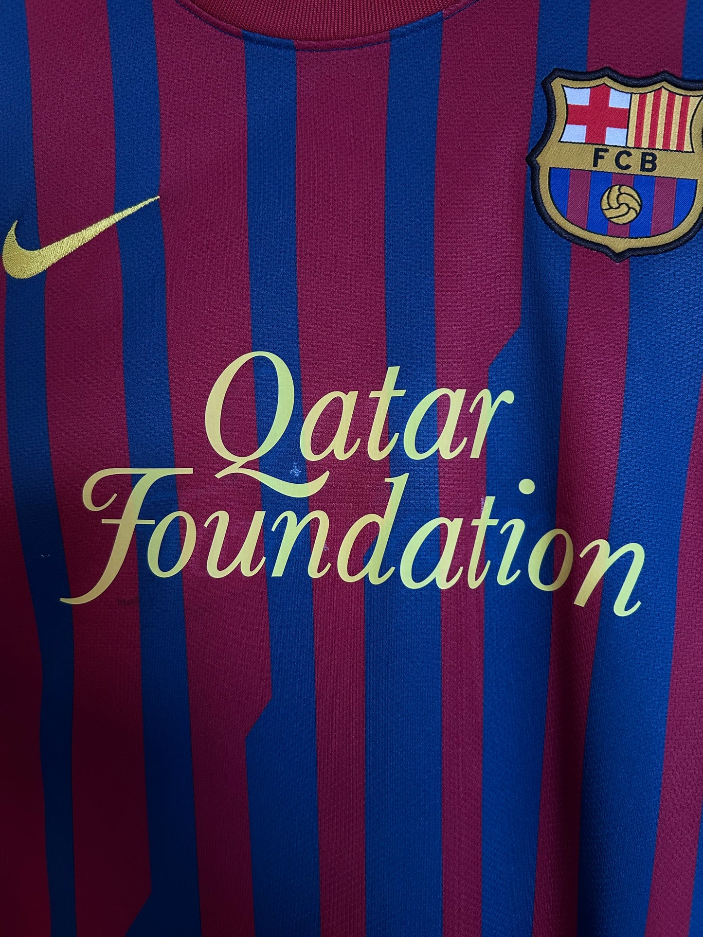 Barcelona 2011-12 Home Shirt - Xavi #6 - S