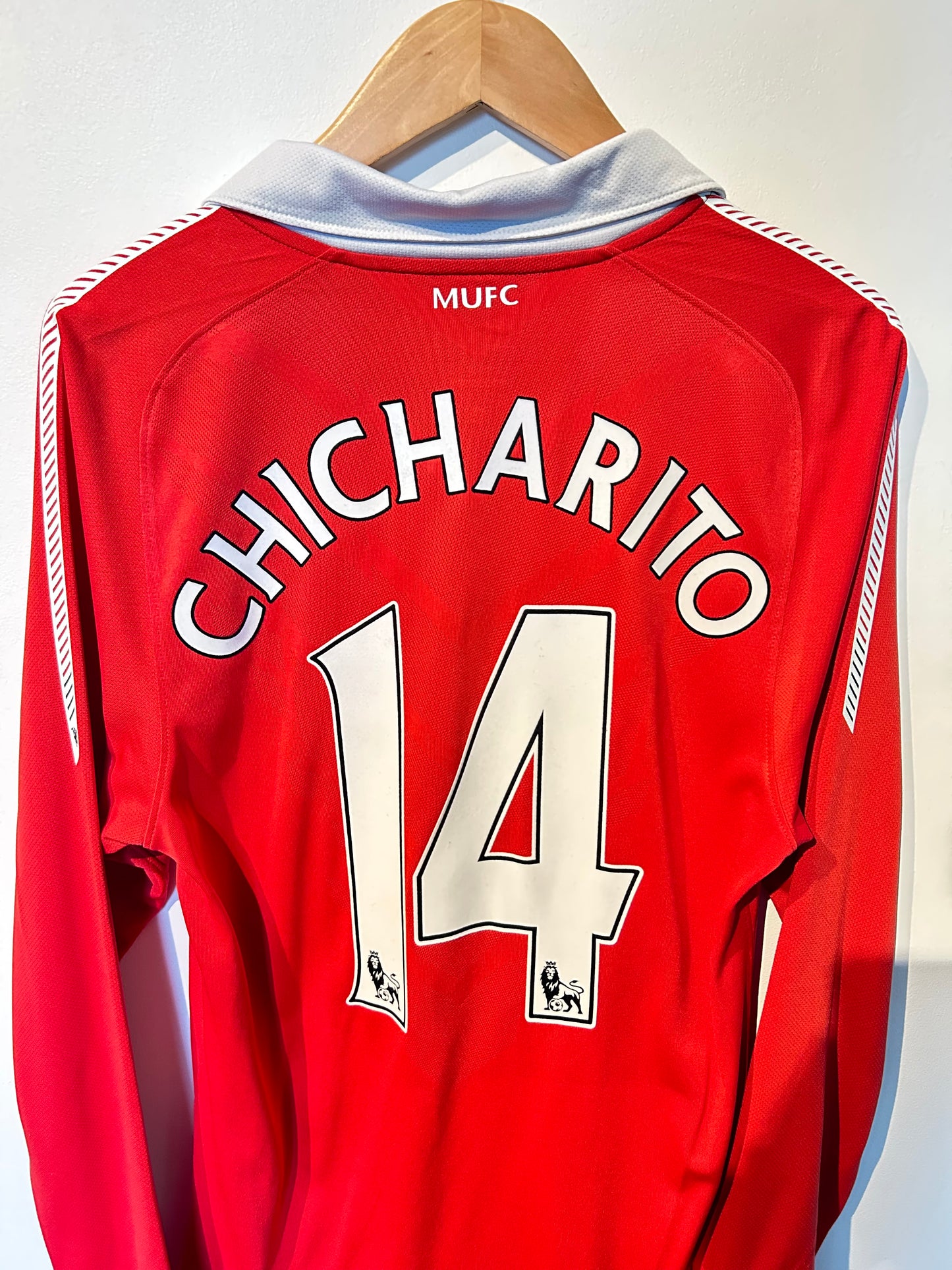 Manchester United 2010-11 Home Shirt L/S - Chicharito #14 - S