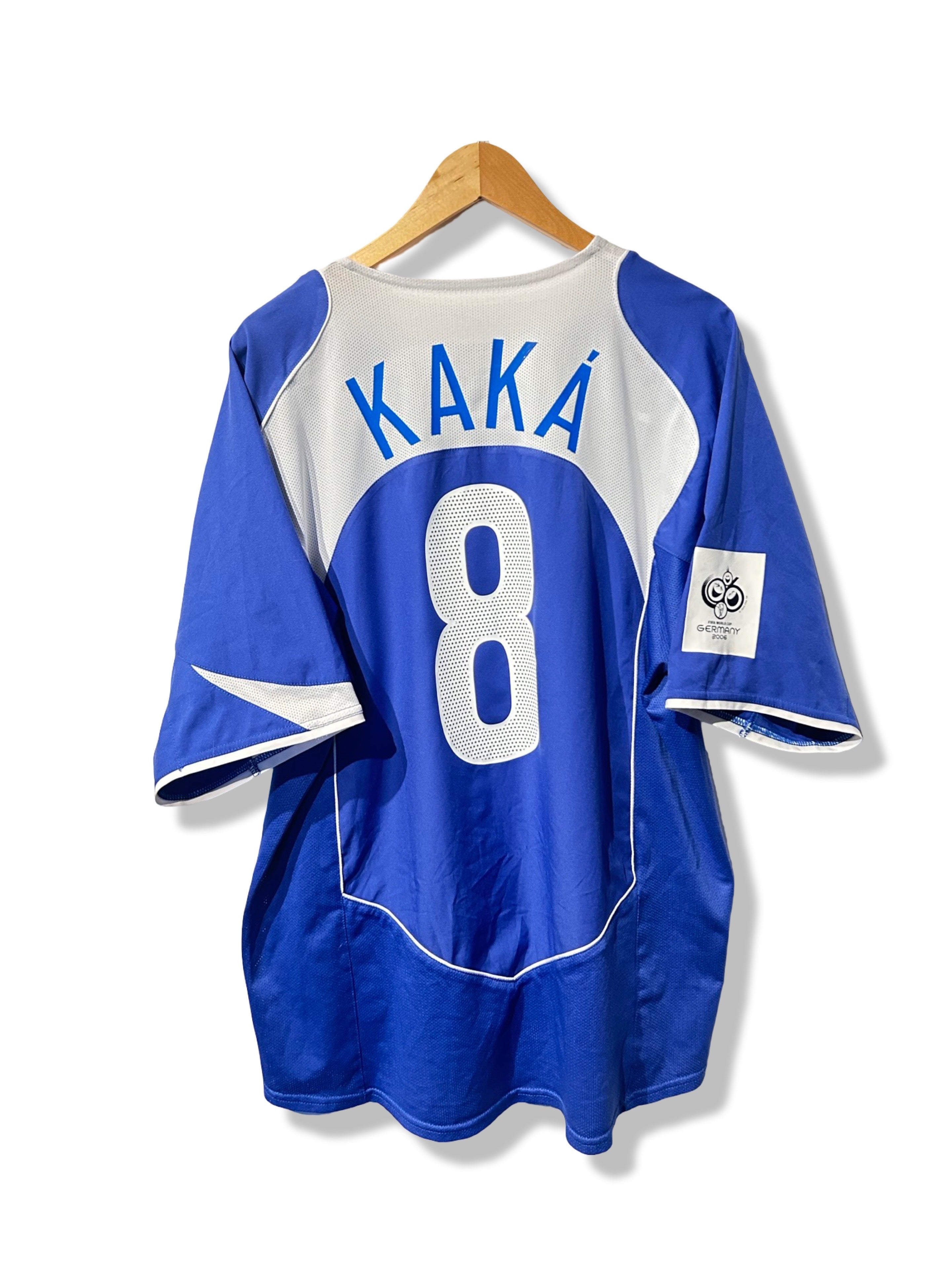 Brazil 2004-06 Away Shirt - Kaka #8 - L – Football Heaven