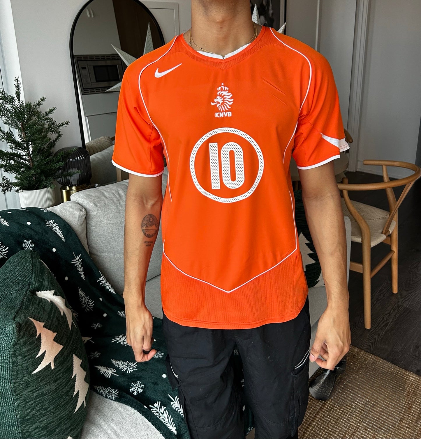 Netherlands 2004-05 Home Shirt, #10 Ruud Van Nistelrooy - S