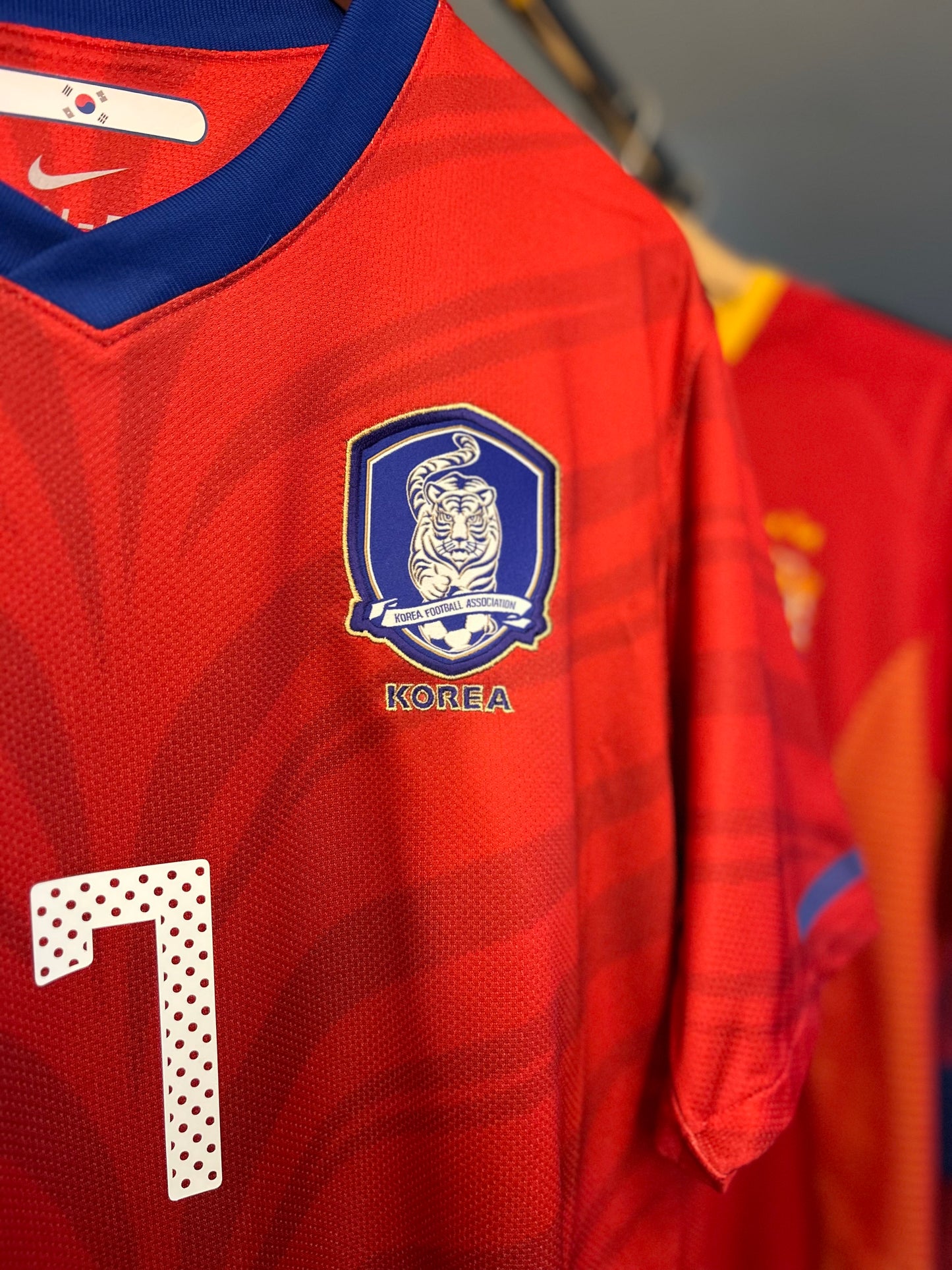 South Korea 2010-11 Home Shirt, #7 Ji Sung Park - L
