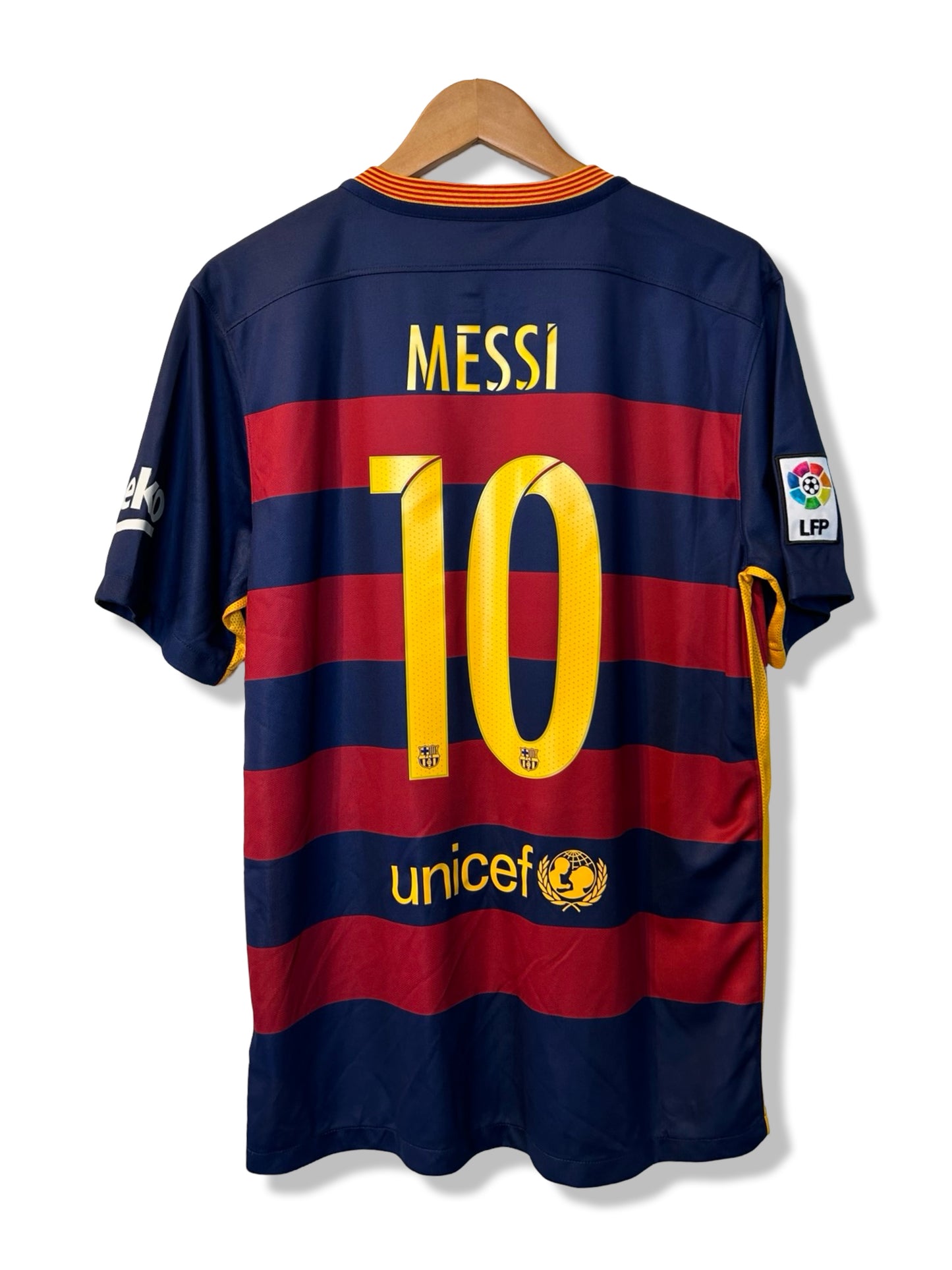 FC Barcelona 2015-16 Home Shirt, # 10 Lionel Messi - L