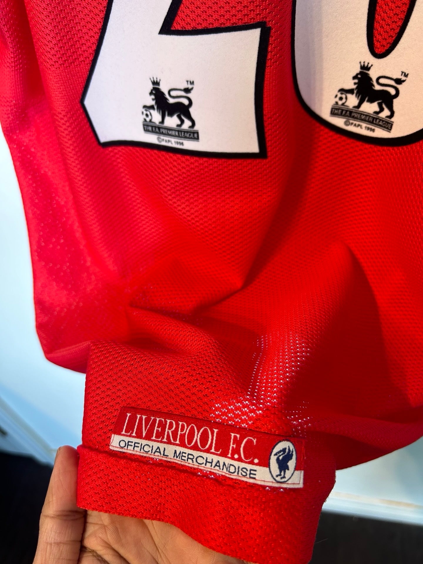 Liverpool FC 1998-2000 Home Shirt #28, Steven Gerrard - L