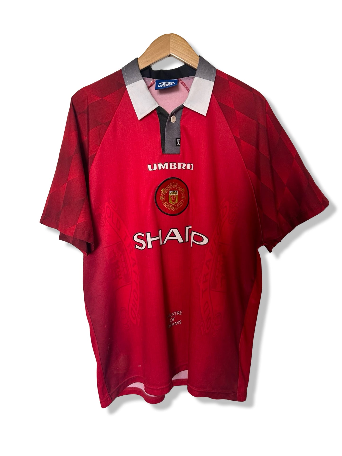 Manchester United 1996-97 Home Shirt, #7 Eric Cantona - L