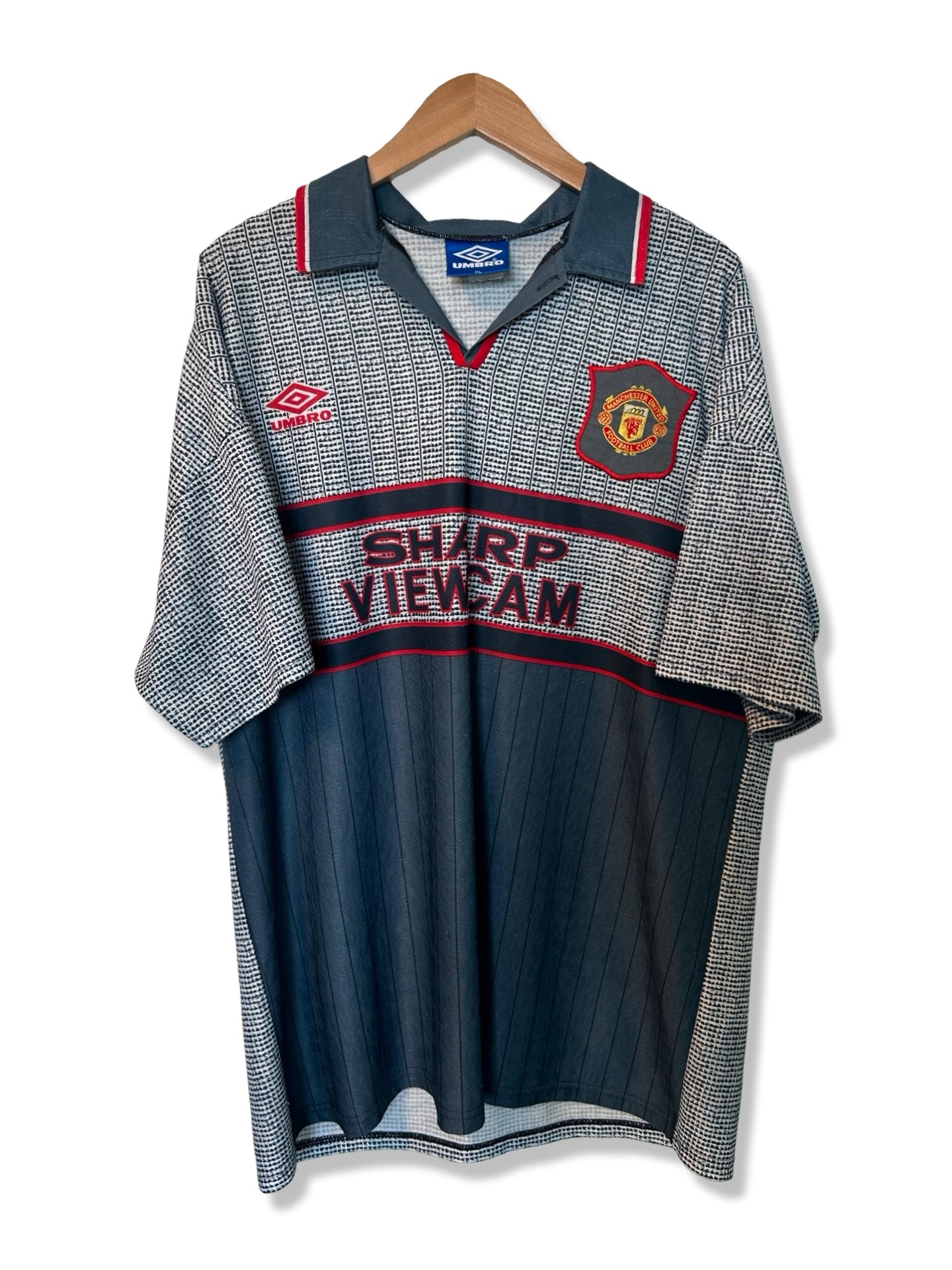 Manchester United 1995-96 Away Shirt #7, Eric Cantona - XL