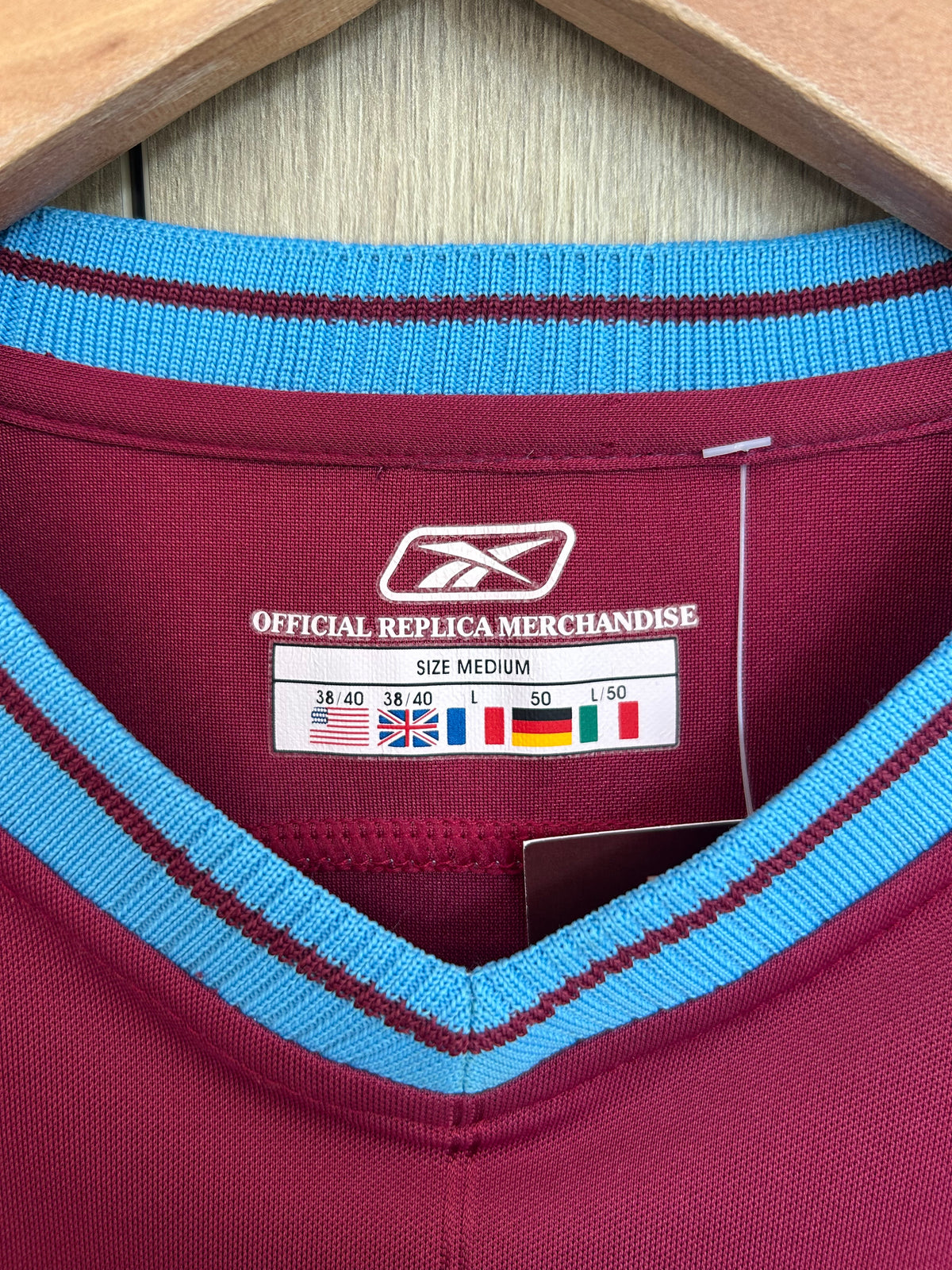 West Ham 2003-05 Home Shirt - Defoe #9 - M