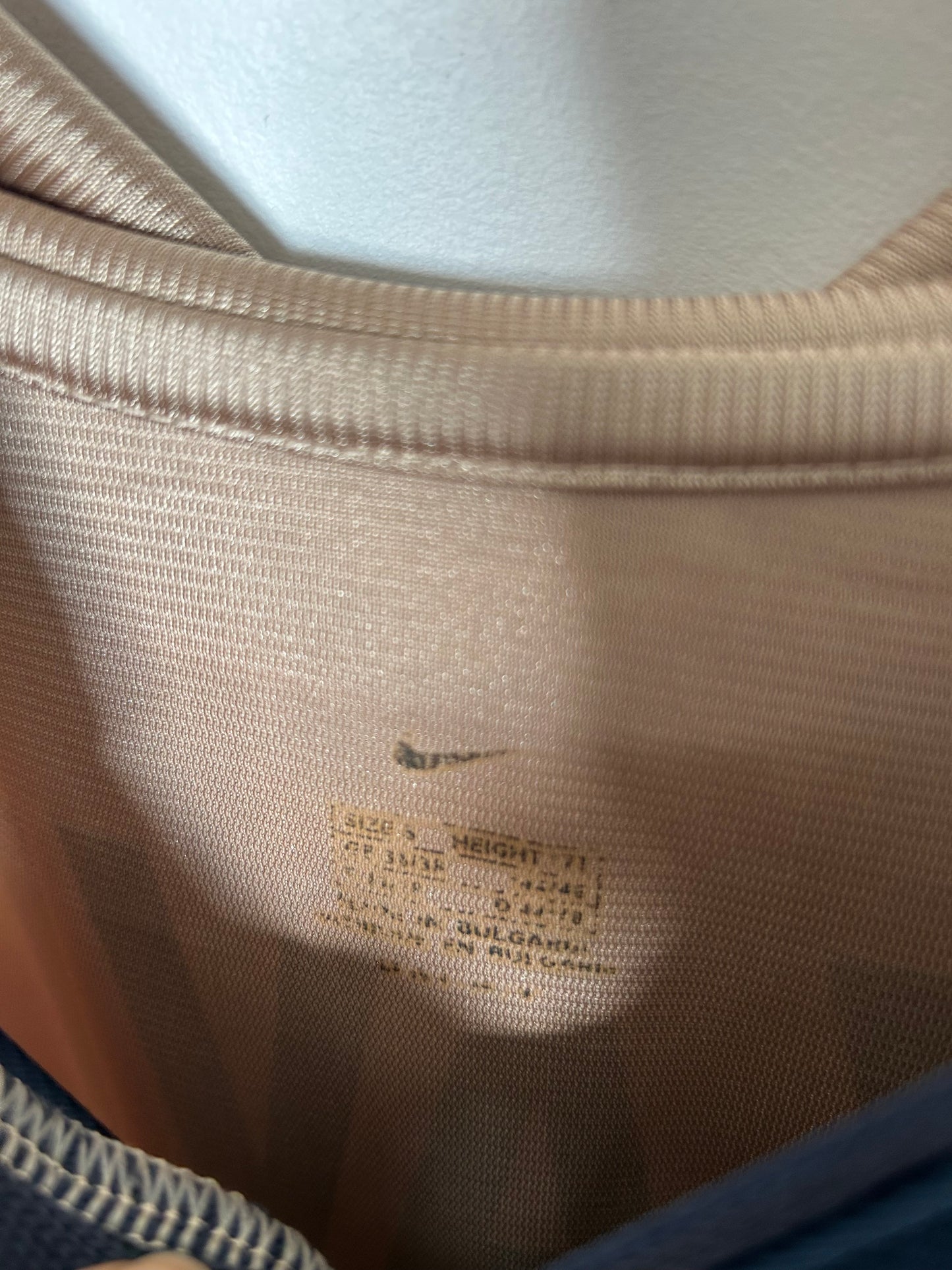 Barcelona 2001-03 Away Shirt - Xavi #6 - S