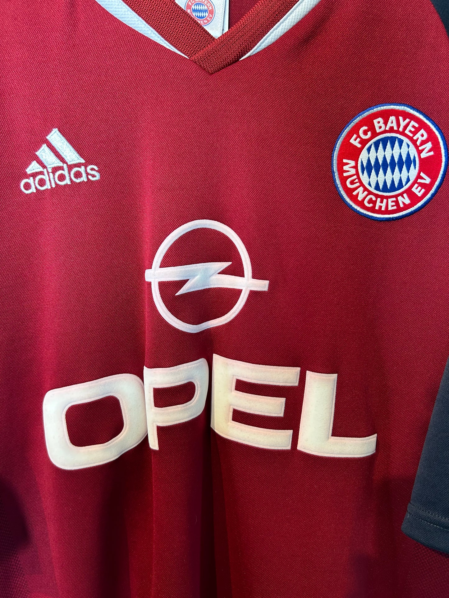 Bayern Munich 2001-02 Home Shirt - Elber #9 - XL