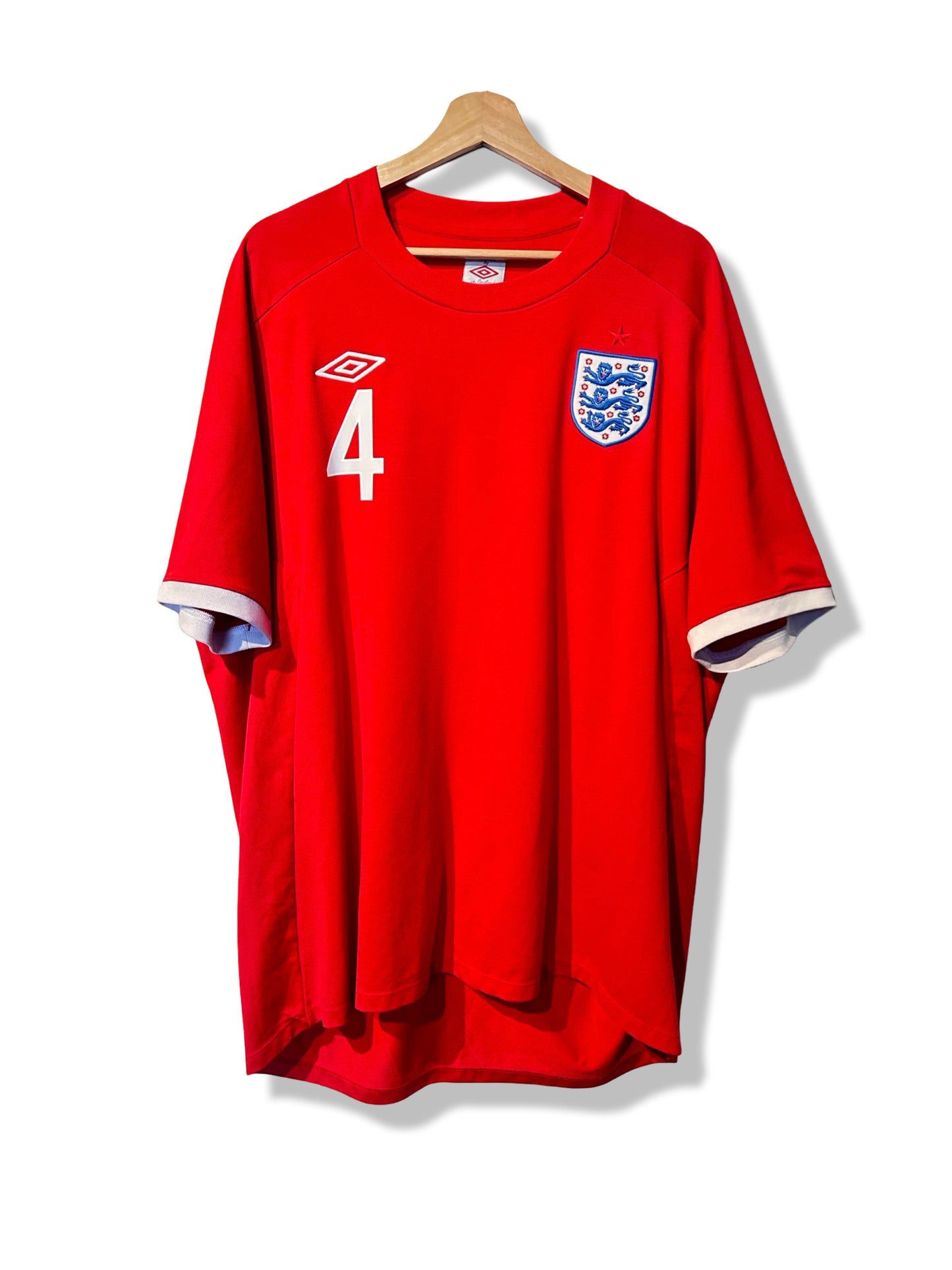 England 2010-11 Away Shirt - Gerrard #4 - L