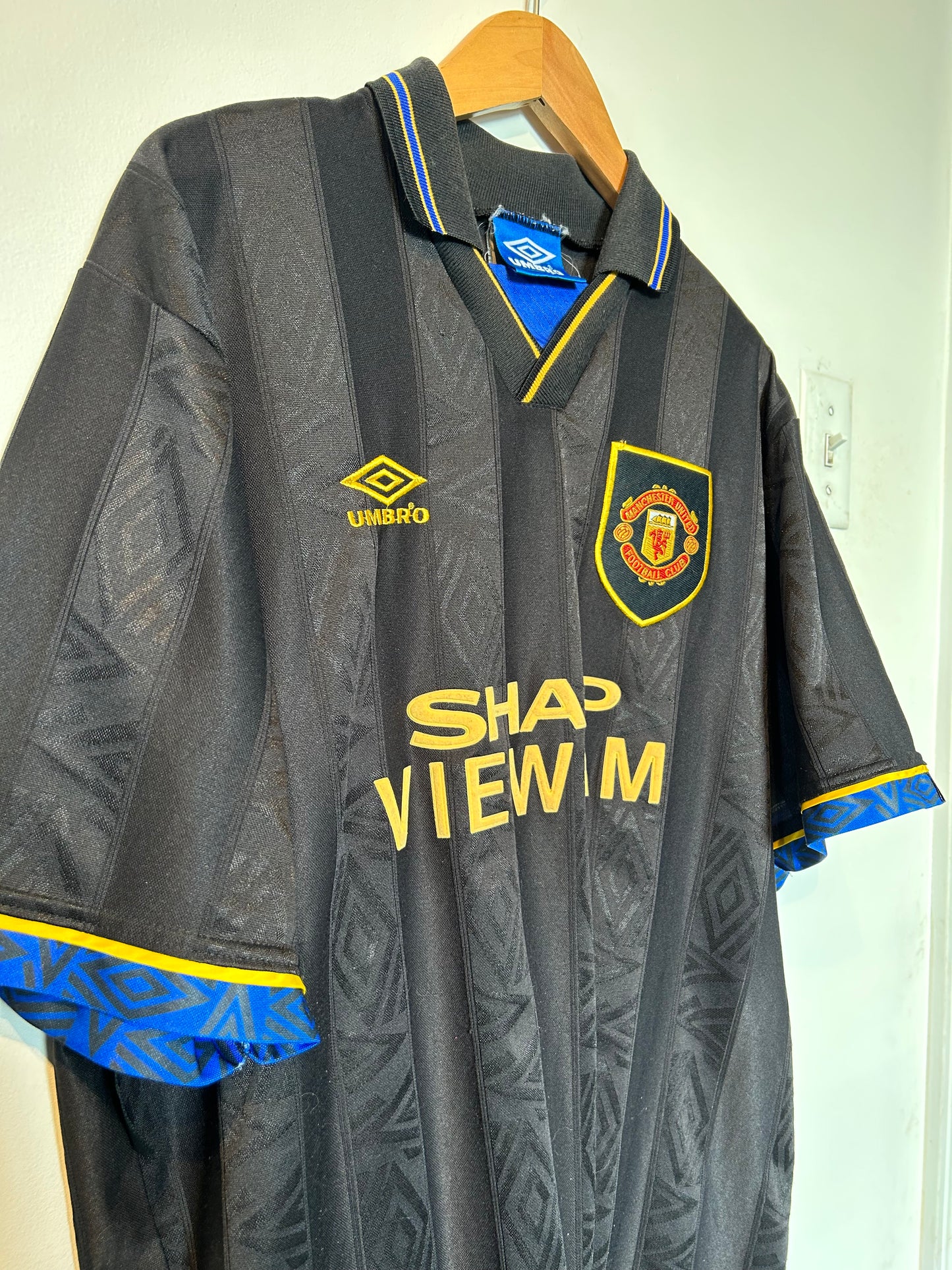 Manchester United 1993-95 Away Shirt - Cantona #7 - XL