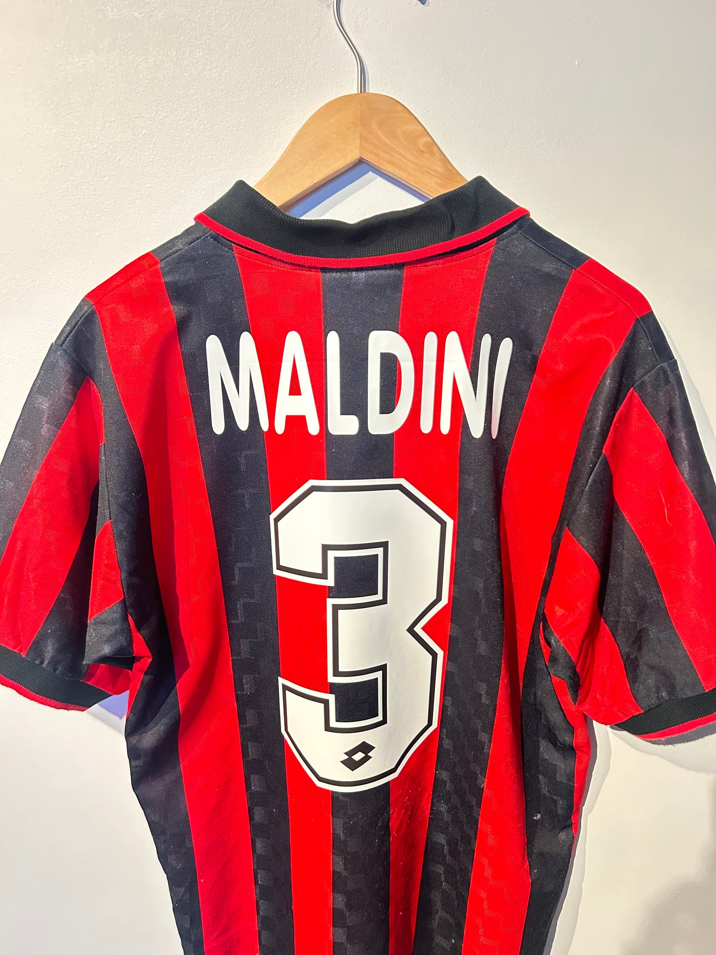 AC Milan 1995-96 Home Shirt - Maldini #3 - S