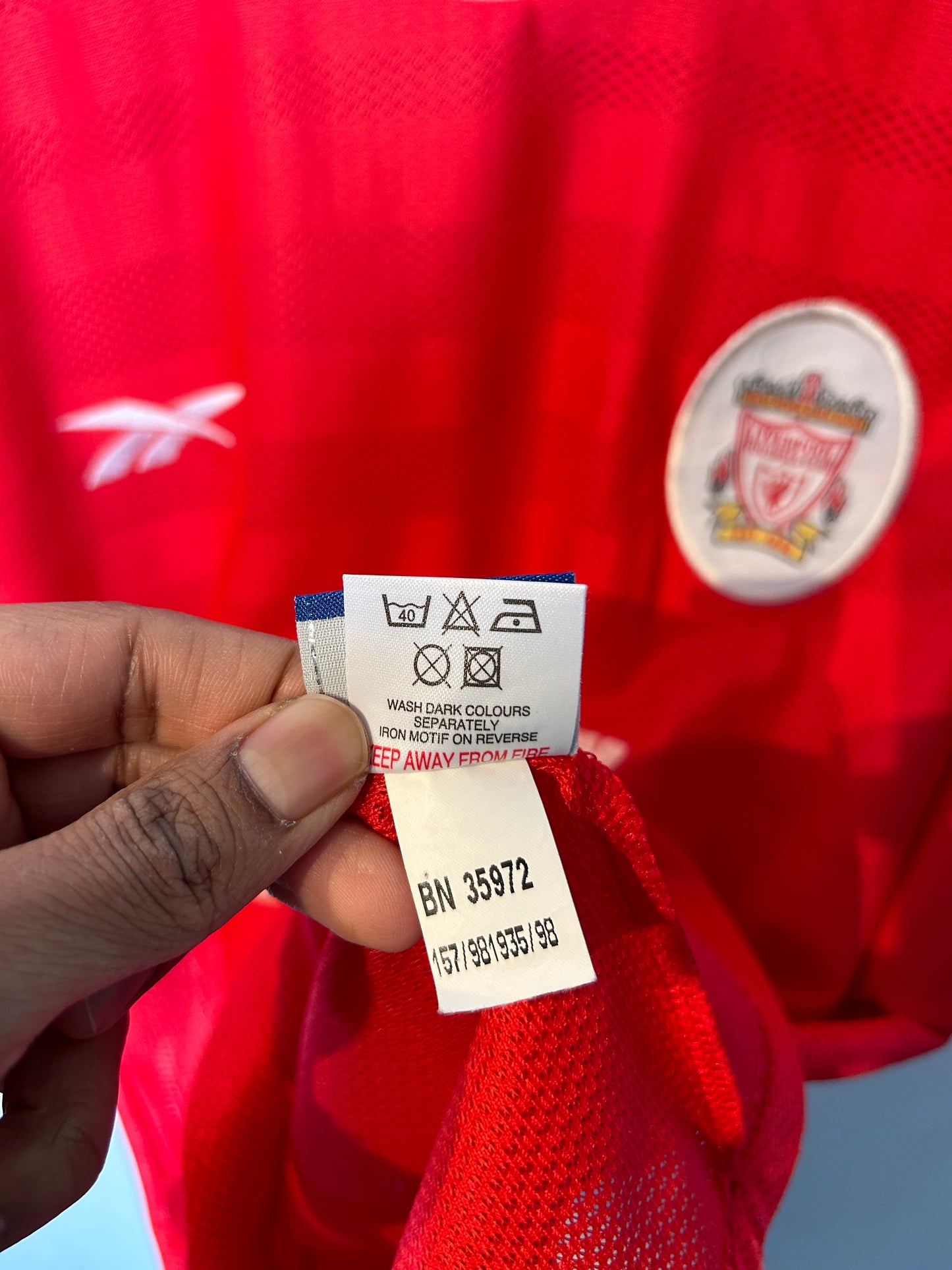 Liverpool 1998-00 Home Shirt - Gerrard #28 - M
