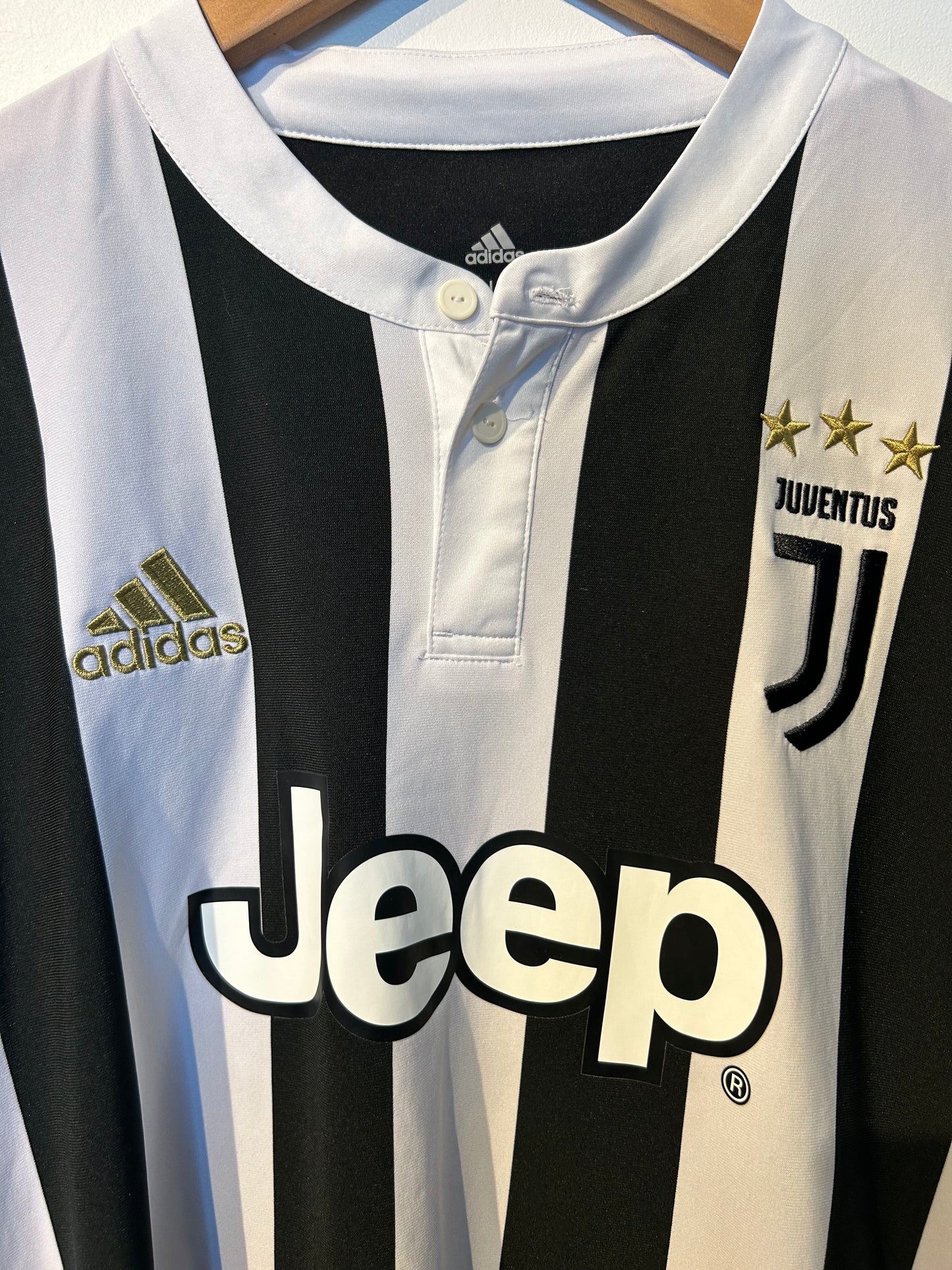 Juventus 2017-18 Home Shirt - Dybala #10 - L