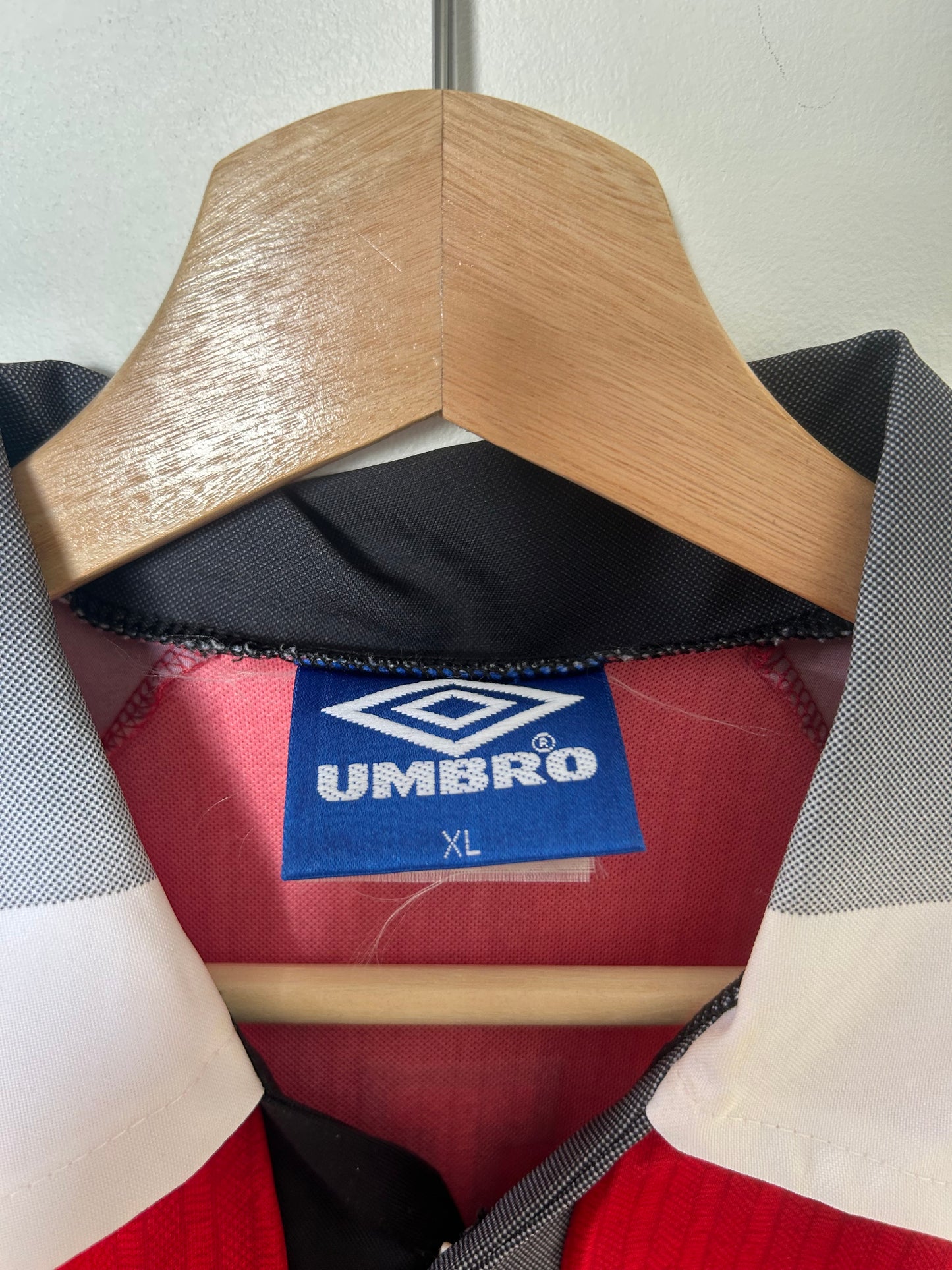 Manchester United 1996-97 Home Shirt - Cantona #7 - XL