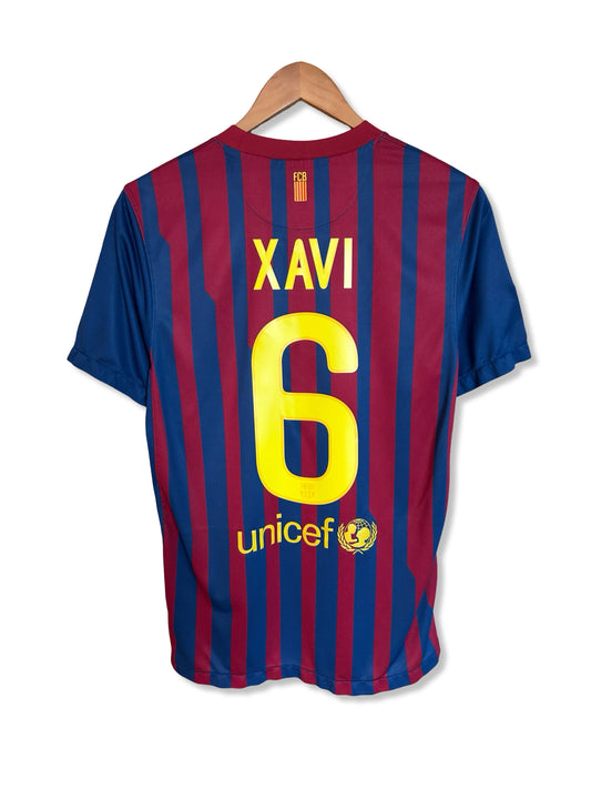 Barcelona 2011-12 Home Shirt - Xavi #6 - S