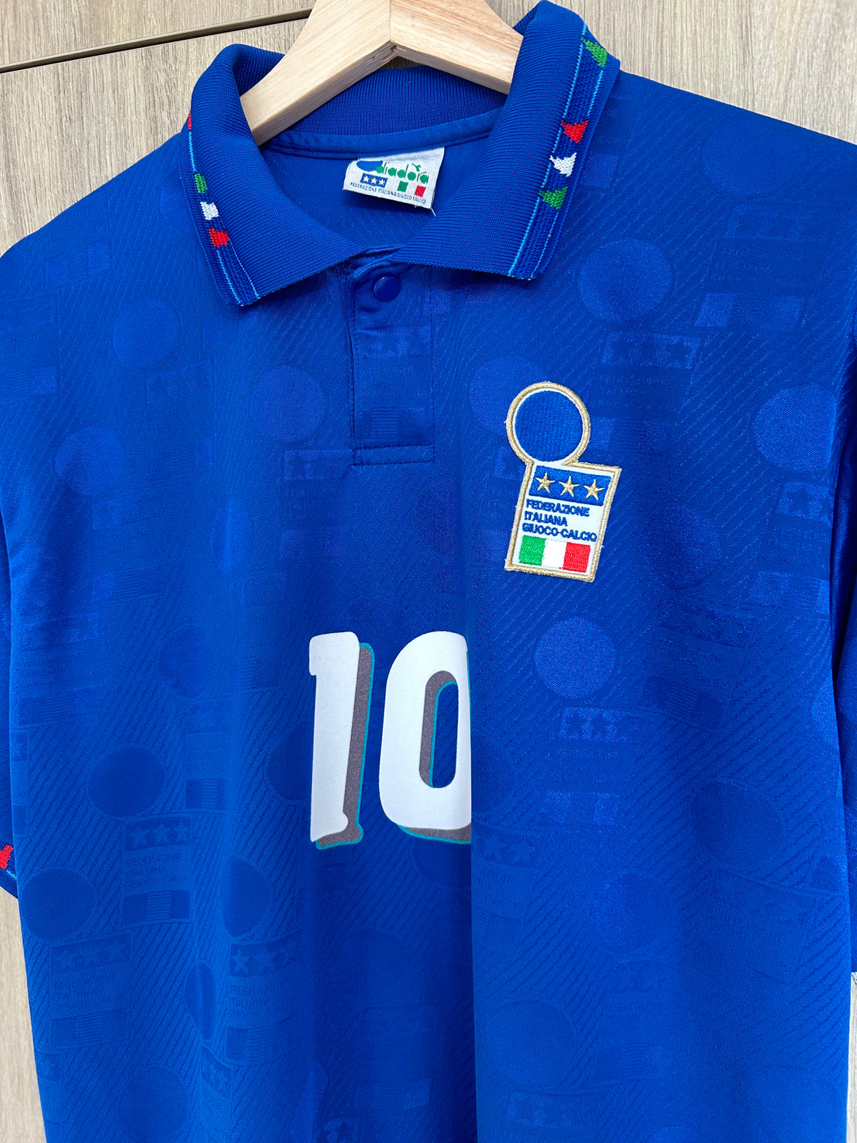 Italy 1994 Home Shirt - R. Baggio #10 - L