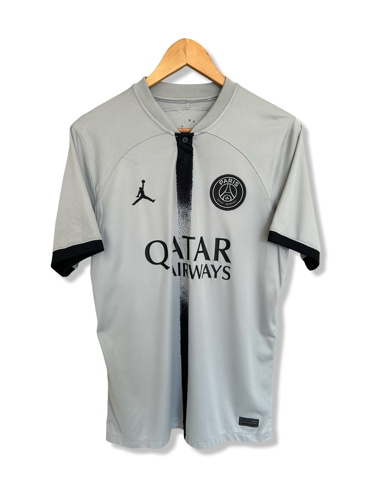 PSG 2022-23 Away Shirt - Mbappe #7 - M