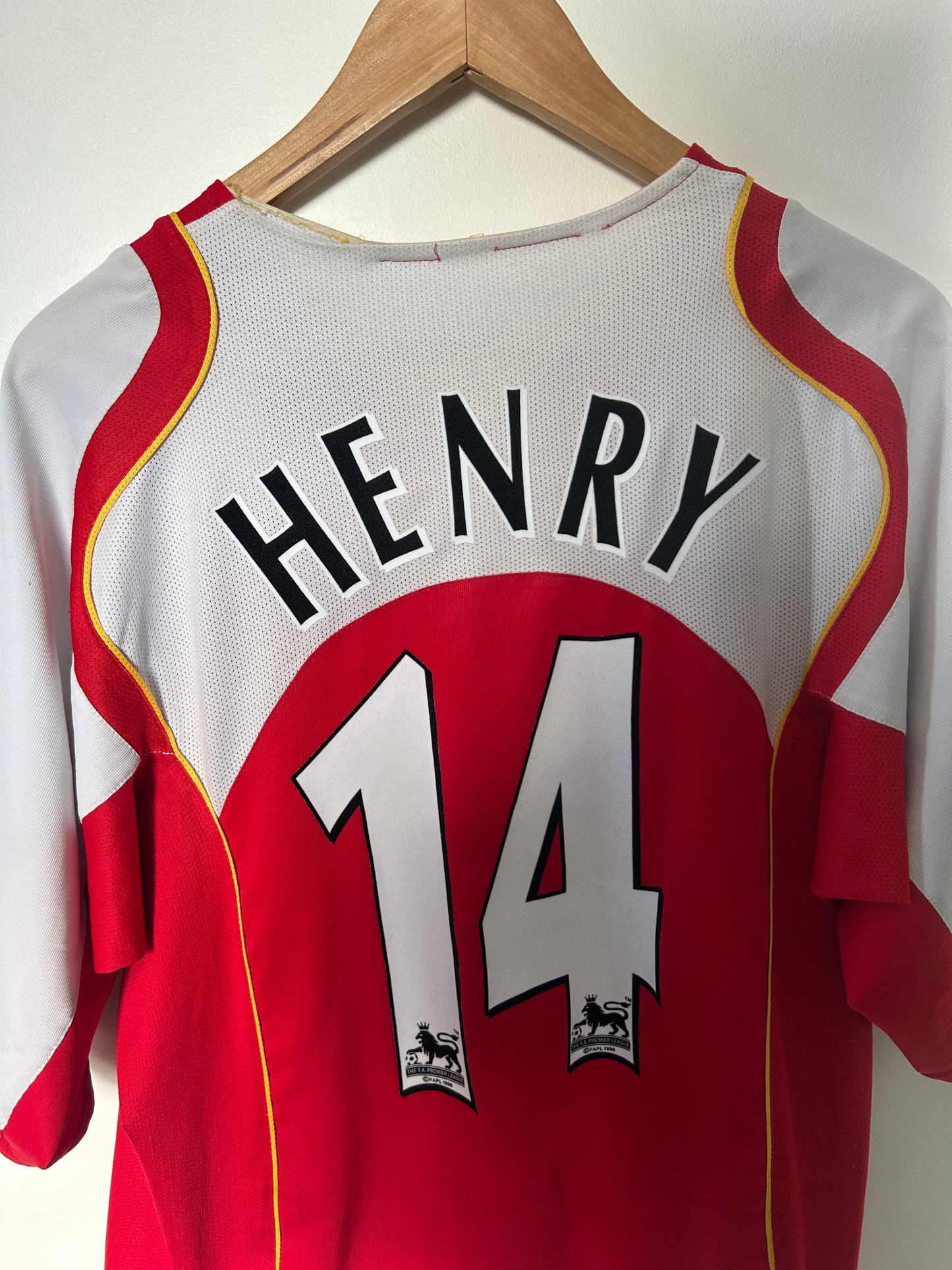 Arsenal 2004-05 Home Shirt - Henry #14 - M