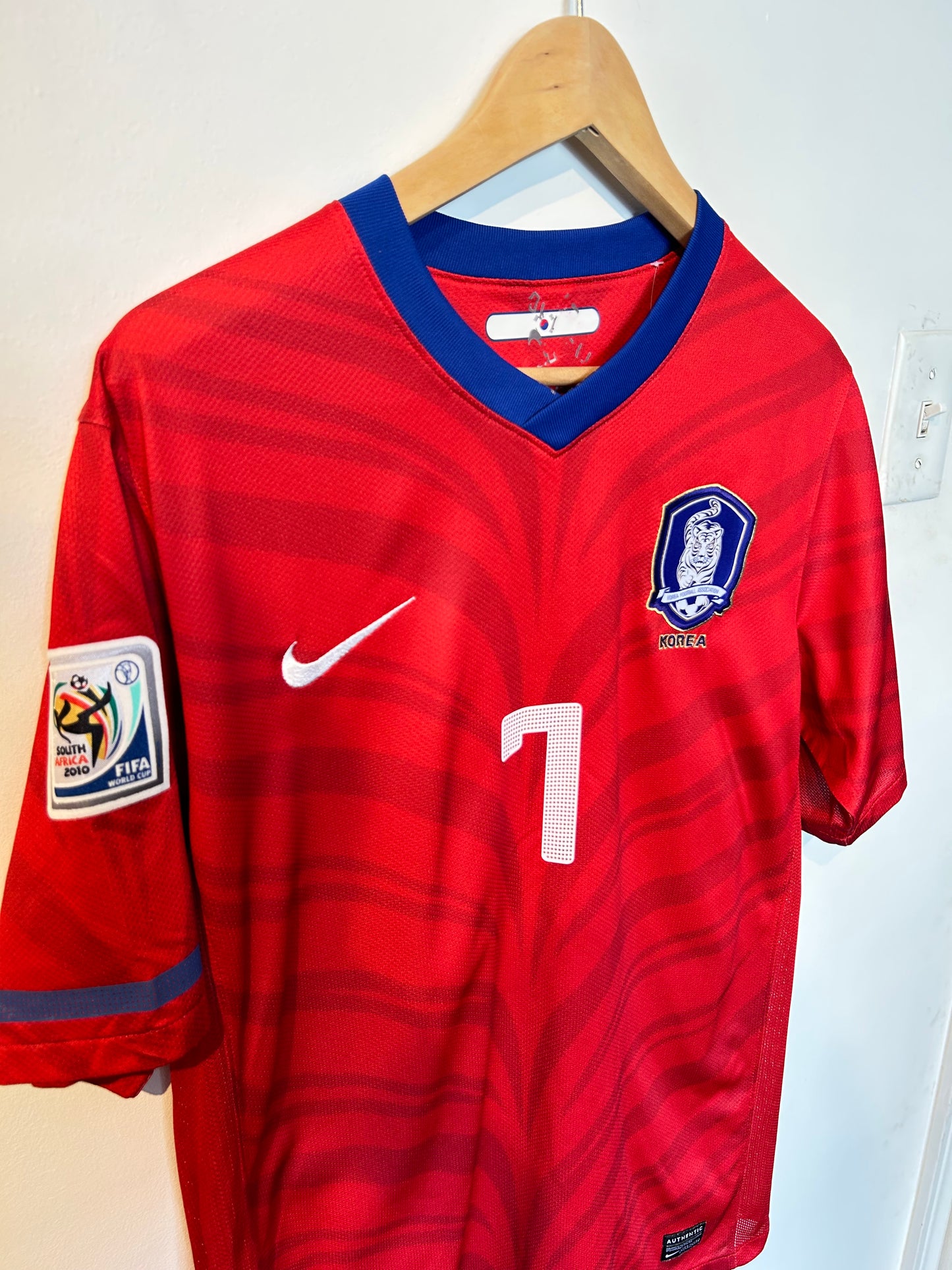 South Korea 2010-11 Home Shirt - Ji Sung Park #7 - XL