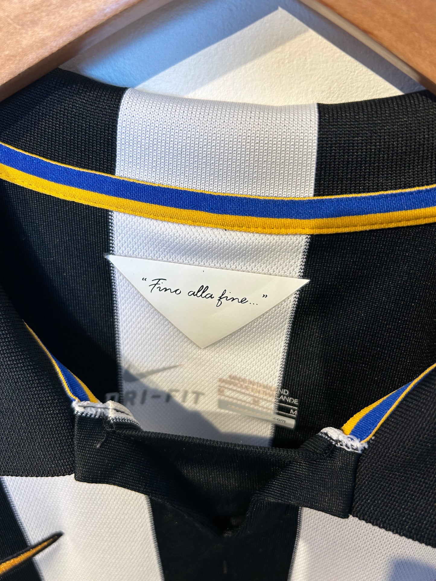 Juventus 2014-15 Home Shirt - Pogba #6 - M